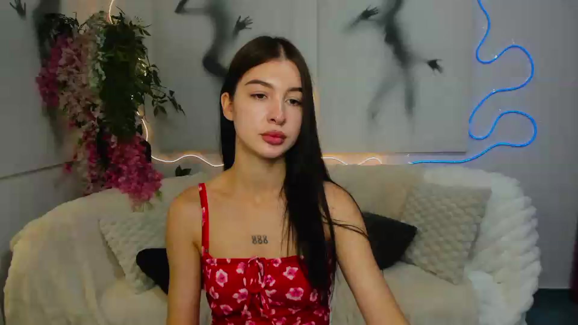 Gallery image thumbnail from GraceBennet's myfreecams stream on, 07/07/2026, 07:58 image 15 of 20