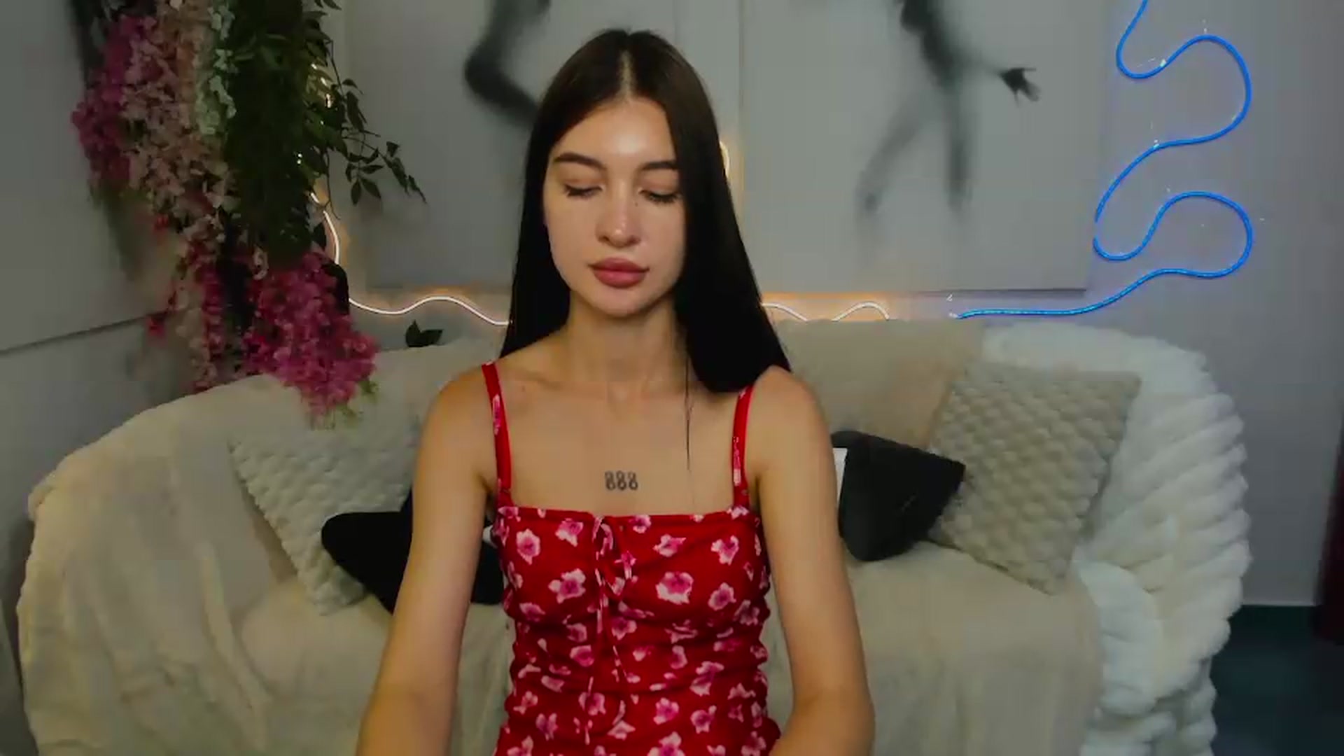 Gallery image thumbnail from GraceBennet's myfreecams stream on, 07/07/2026, 09:07 image 19 of 20