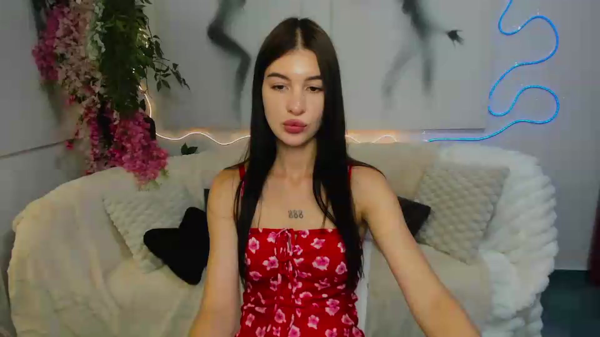 Gallery image thumbnail from GraceBennet's myfreecams stream on, 07/07/2026, 09:07 image 5 of 20