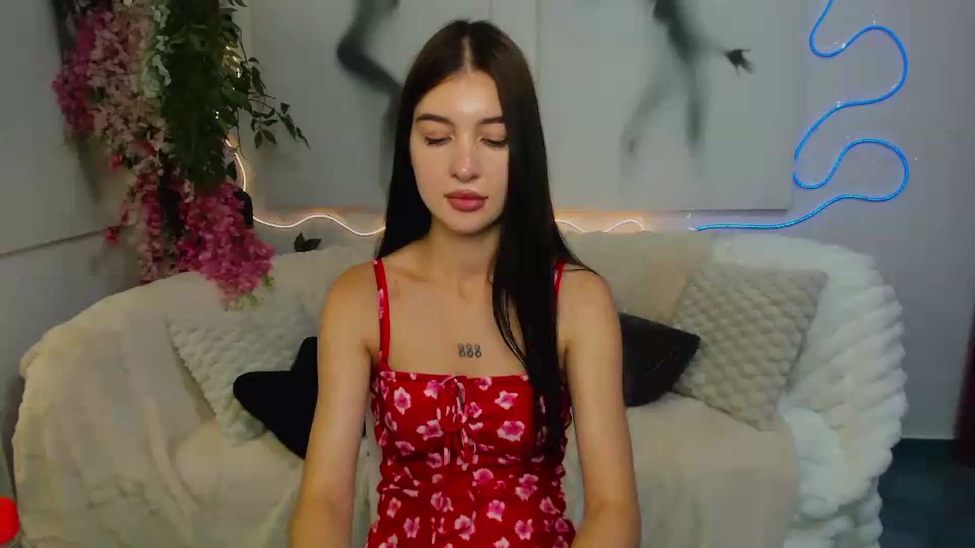 Gallery image thumbnail from GraceBennet's myfreecams stream on, 07/07/2026, 09:07 image 11 of 20