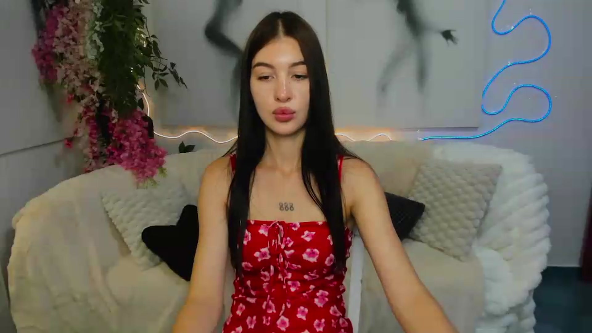 Gallery image thumbnail from GraceBennet's myfreecams stream on, 07/07/2026, 09:07 image 8 of 20