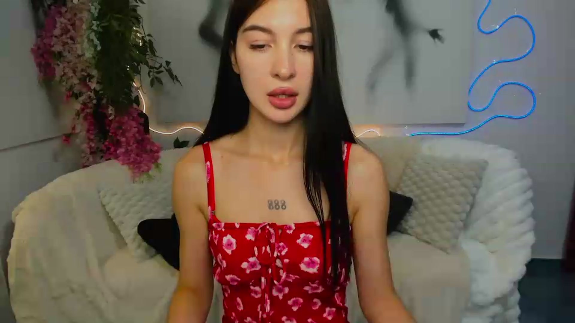 Gallery image thumbnail from GraceBennet's myfreecams stream on, 07/07/2026, 09:43 image 4 of 20
