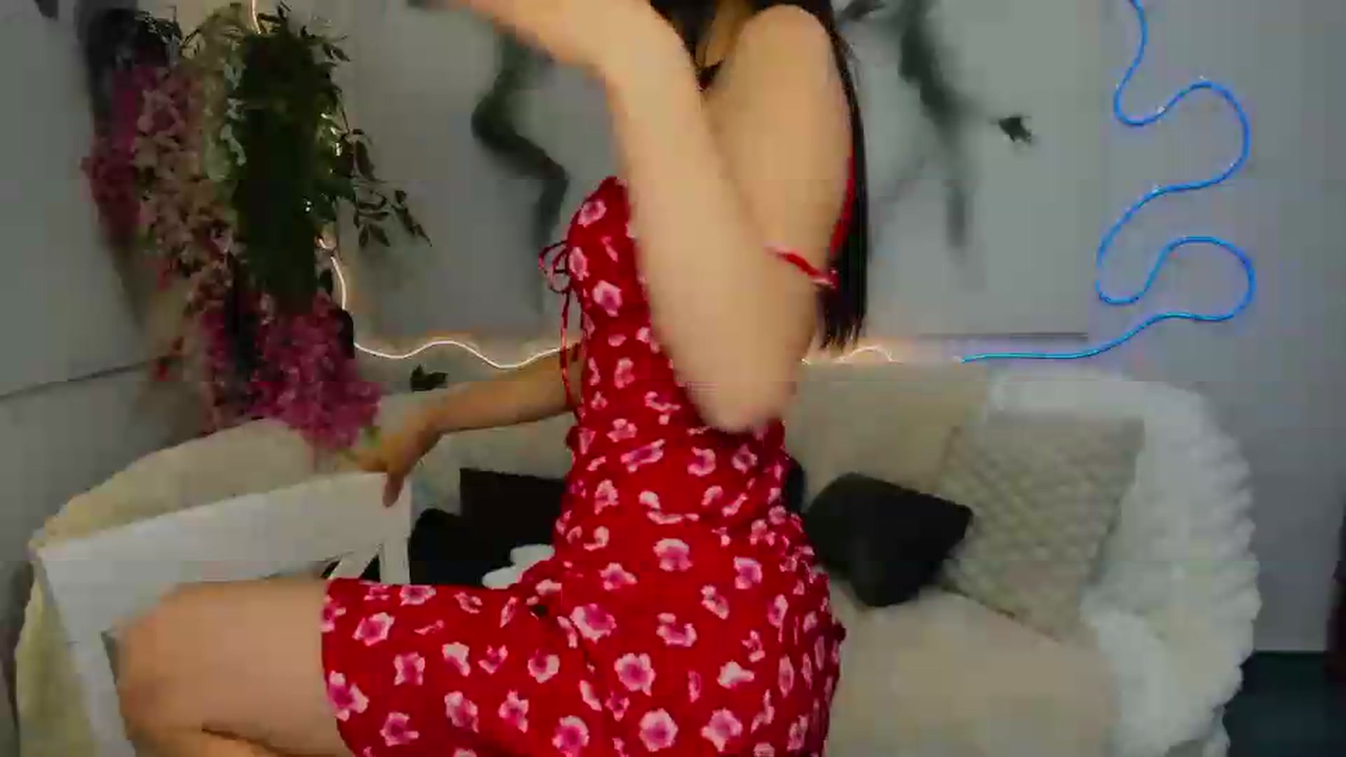 Gallery image thumbnail from GraceBennet's myfreecams stream on, 07/07/2026, 10:24 image 2 of 20