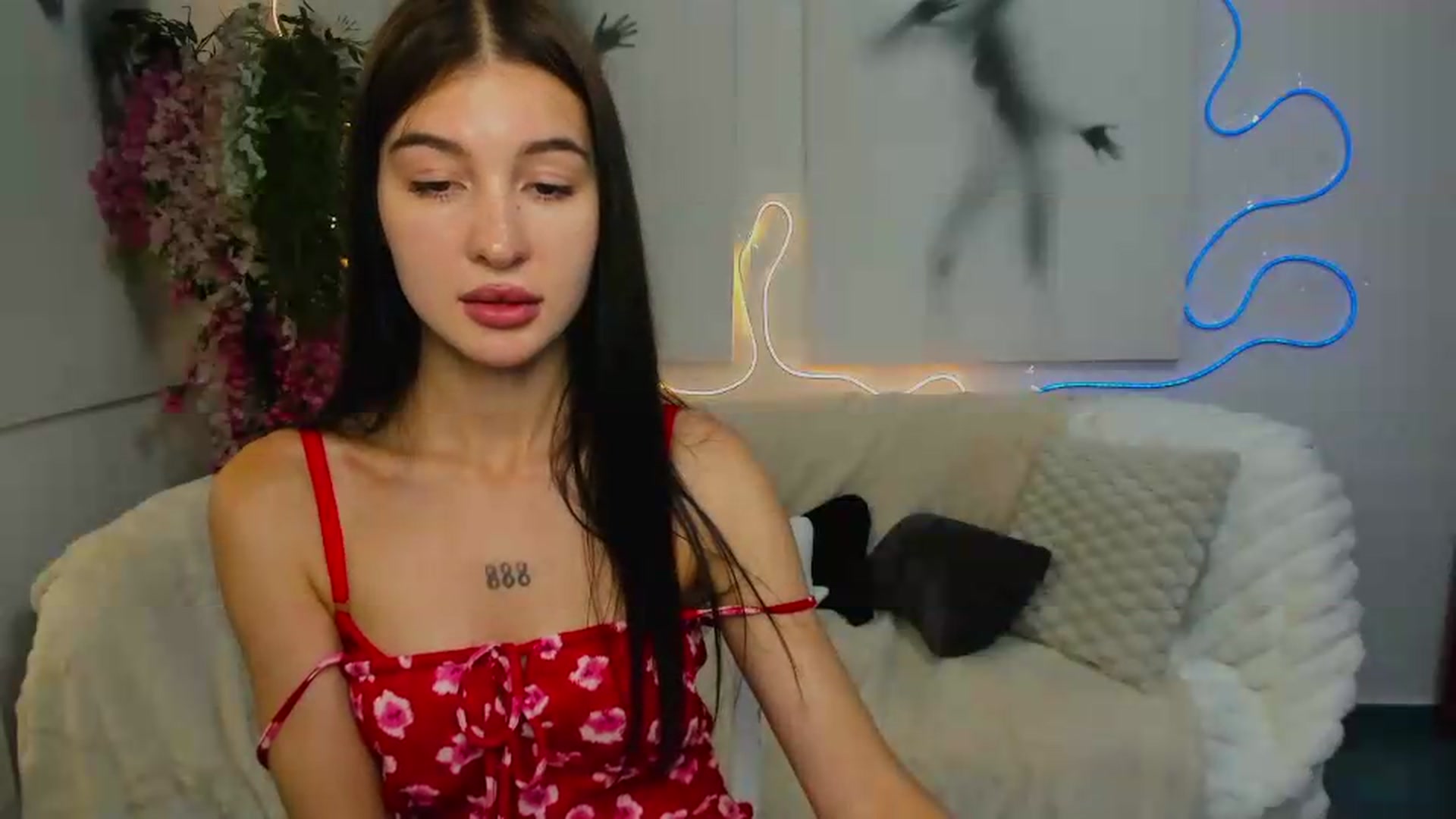 Gallery image thumbnail from GraceBennet's myfreecams stream on, 07/07/2026, 10:43 image 10 of 20