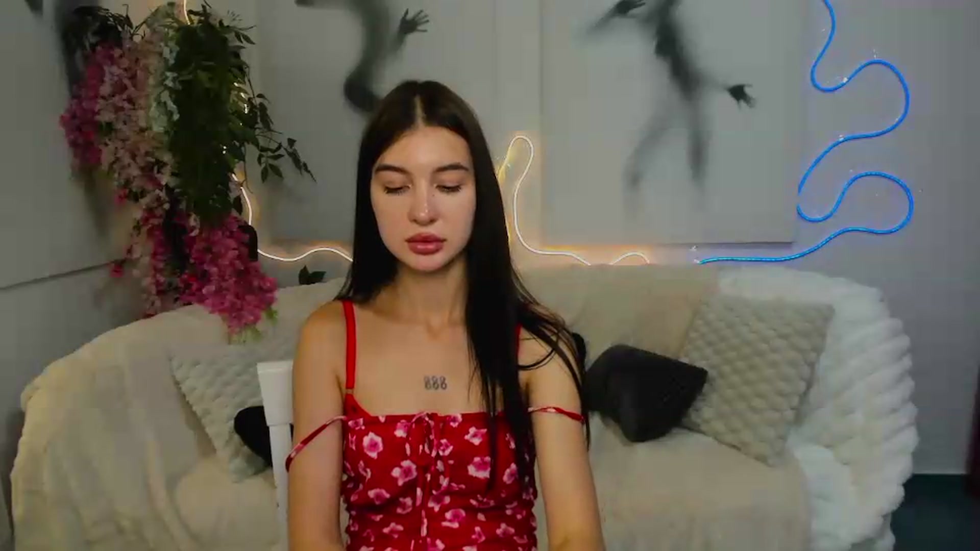 Gallery image thumbnail from GraceBennet's myfreecams stream on, 07/07/2026, 10:43 image 7 of 20