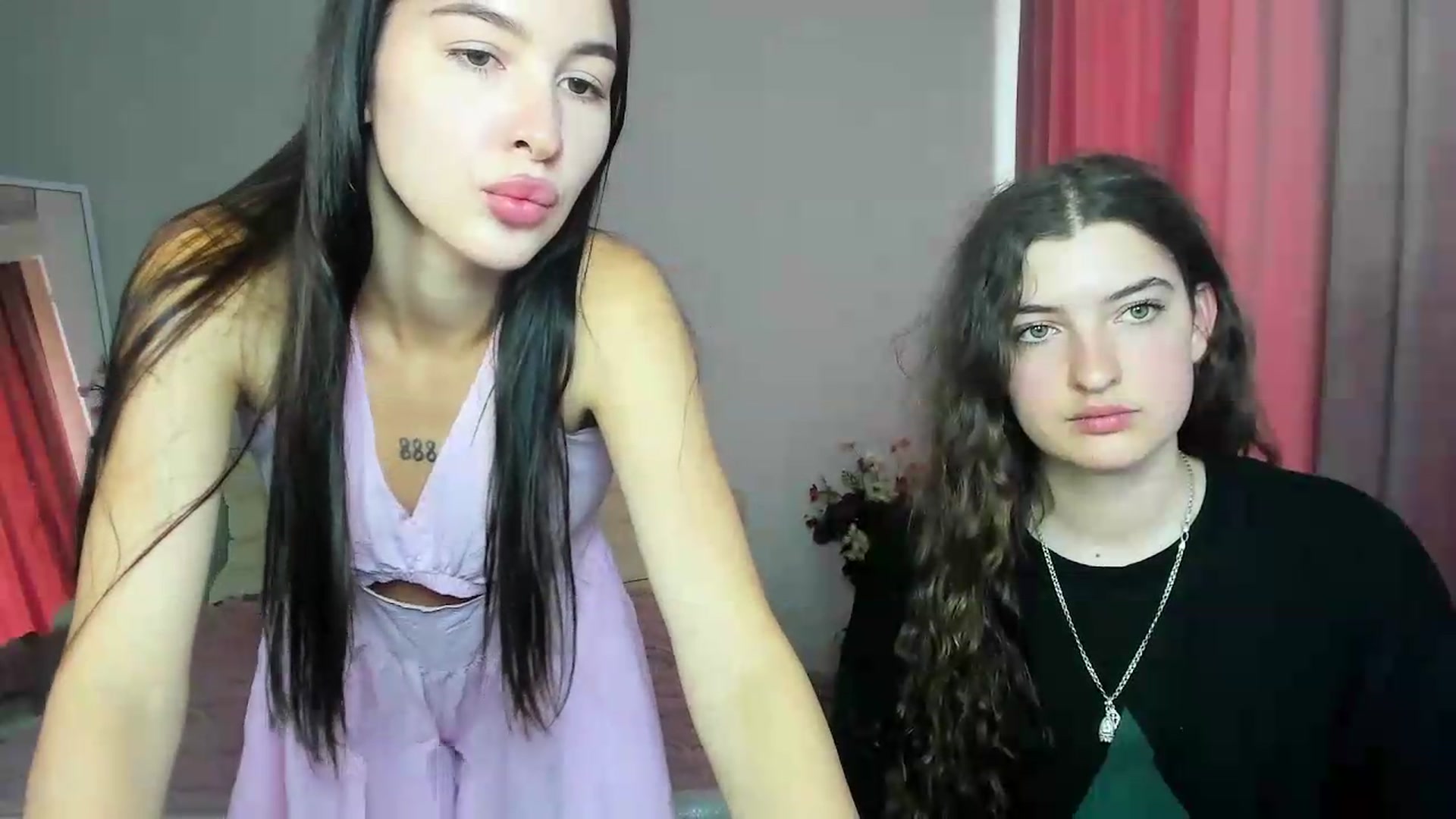 Gallery image thumbnail from GraceBennet's myfreecams stream on, 07/08/2026, 09:17 image 10 of 20