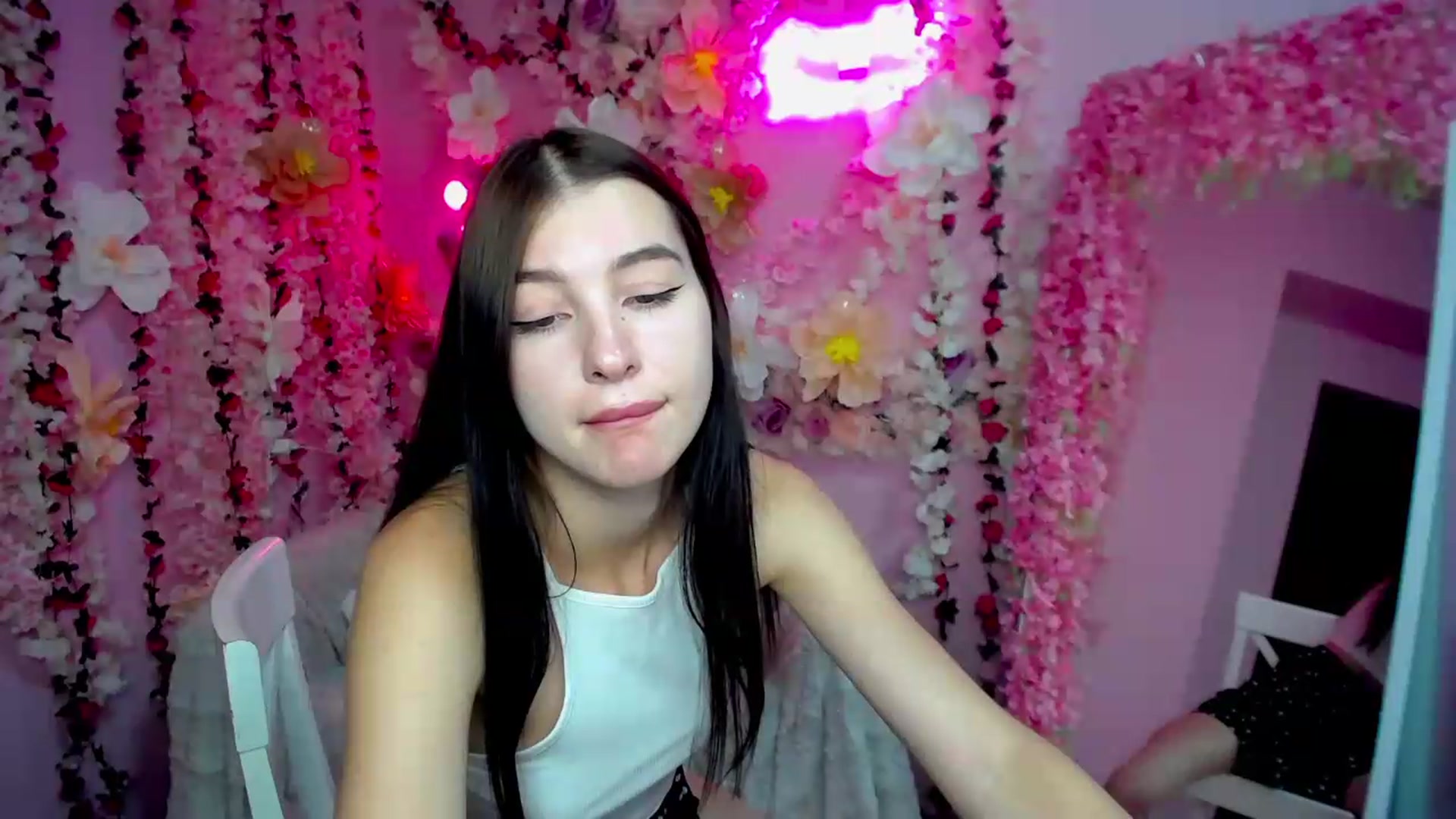 Gallery image thumbnail from GraceBennet's myfreecams stream on, 07/09/2026, 08:56 image 6 of 20