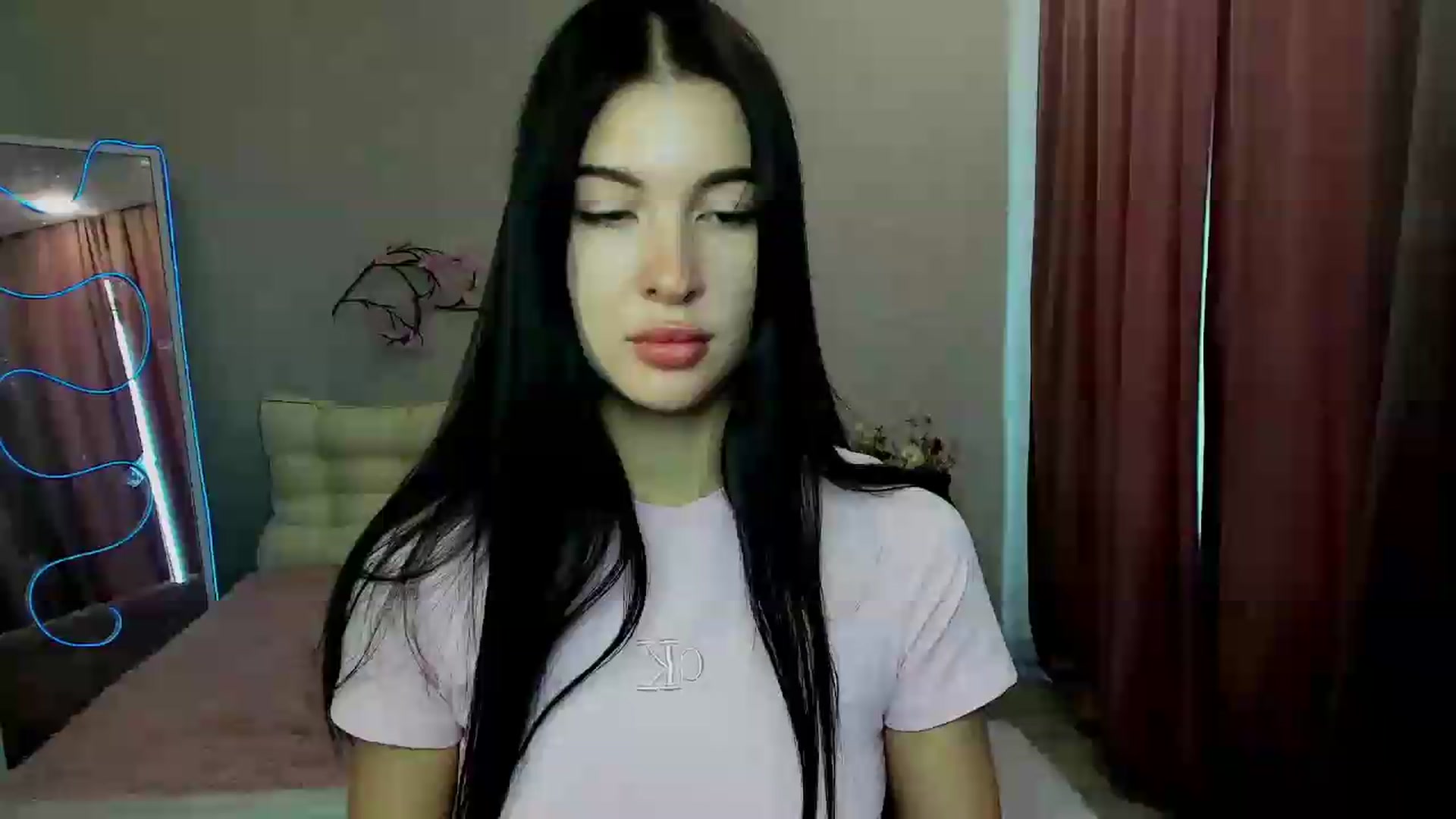 Gallery image thumbnail from GraceBennet's myfreecams stream on, 07/18/2026, 11:05 image 6 of 20