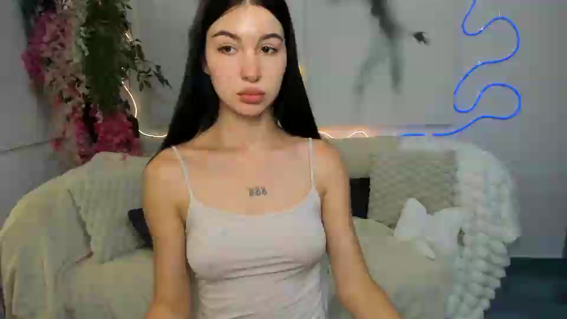 Gallery image thumbnail from GraceBennet's myfreecams stream on, 07/22/2026, 10:14 image 3 of 20