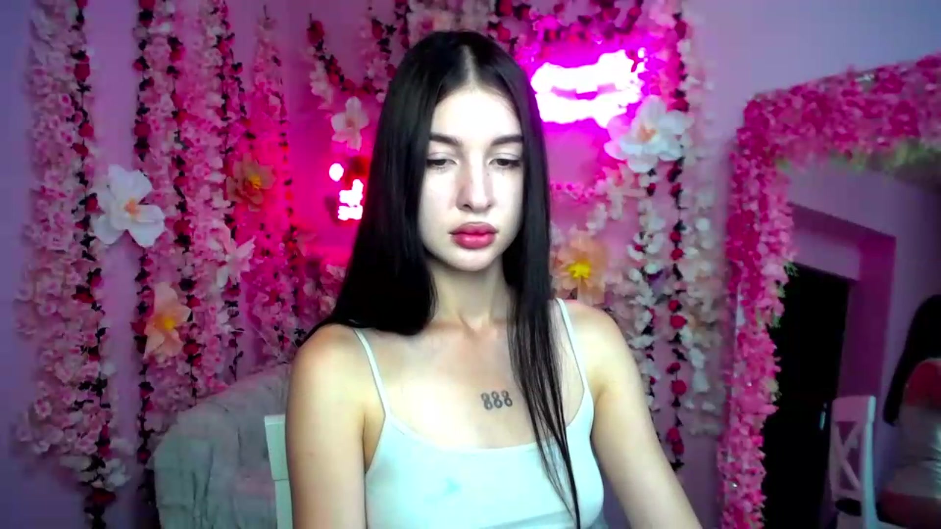 Gallery image thumbnail from GraceBennet's myfreecams stream on, 07/27/2026, 07:43 image 7 of 20