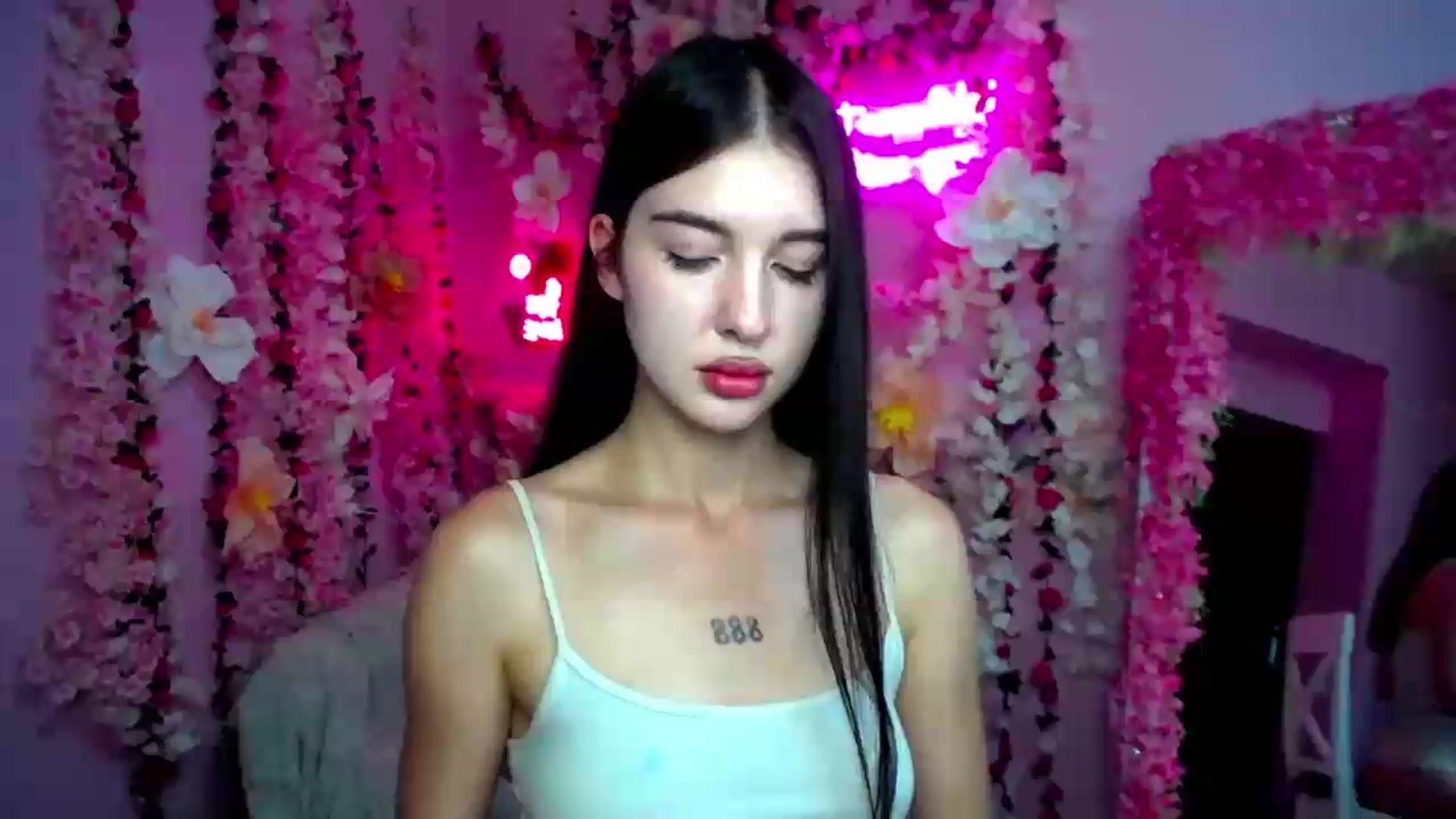 Gallery image thumbnail from GraceBennet's myfreecams stream on, 07/27/2026, 07:43 image 8 of 20