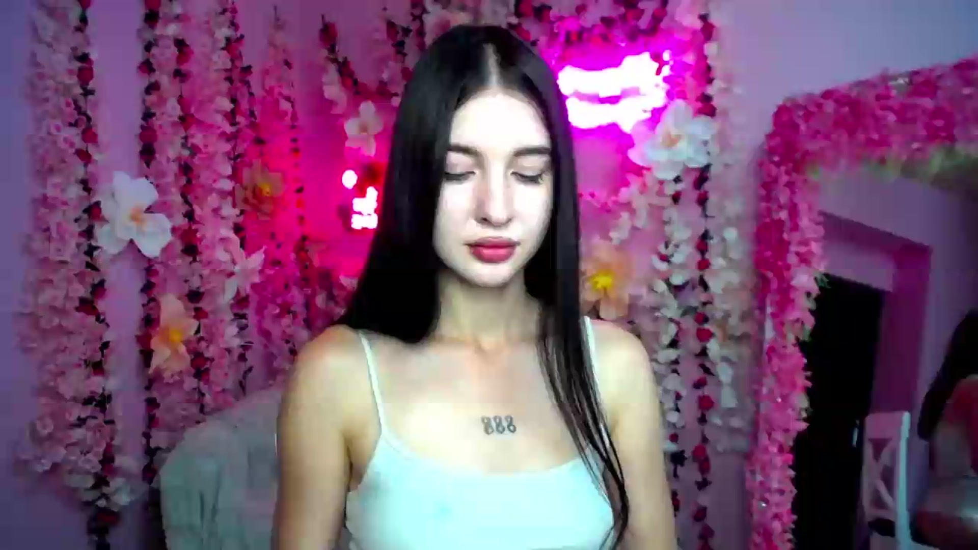 Gallery image thumbnail from GraceBennet's myfreecams stream on, 07/27/2026, 07:43 image 6 of 20