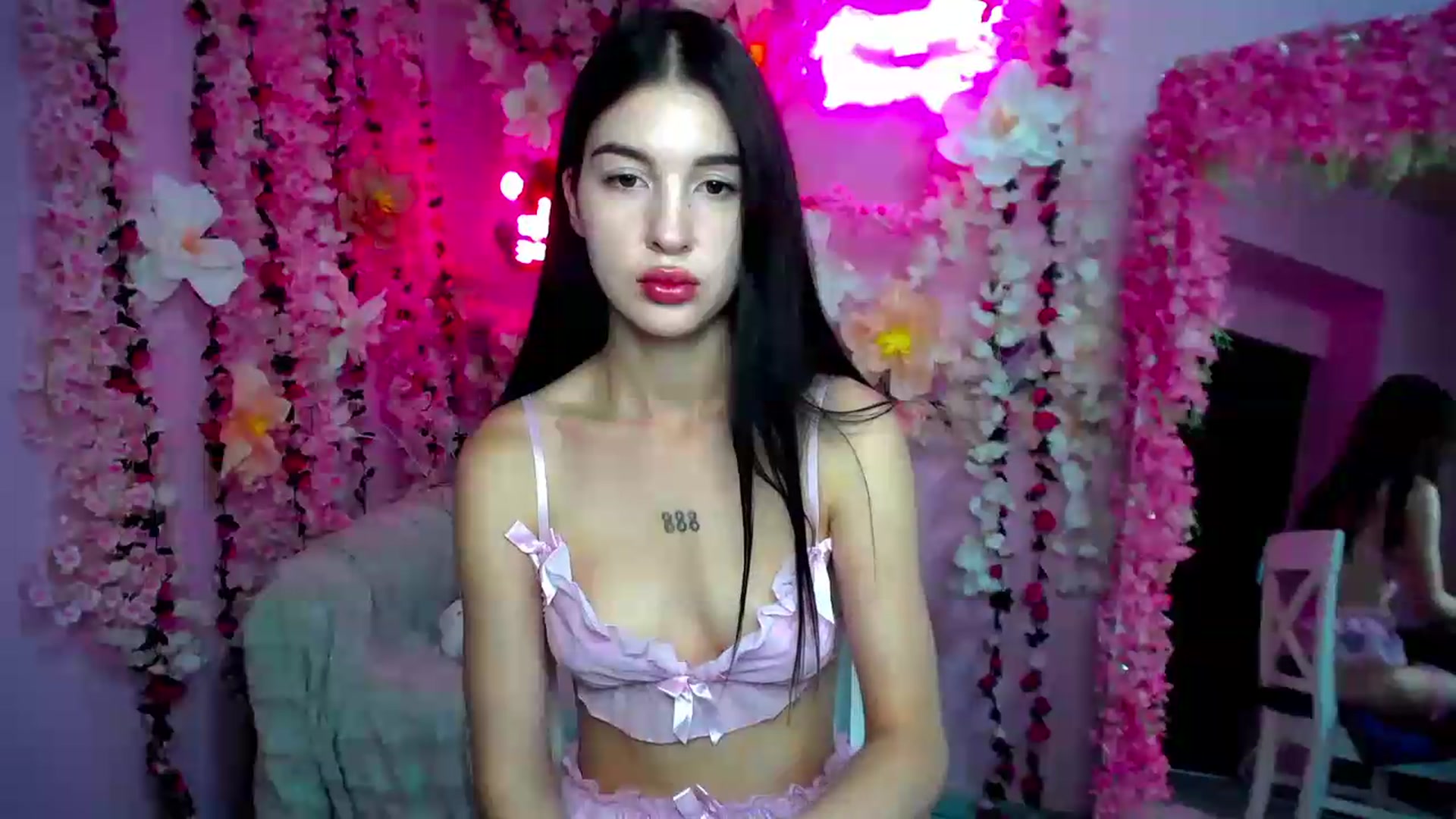 Gallery image thumbnail from GraceBennet's myfreecams stream on, 07/27/2026, 11:06 image 4 of 20