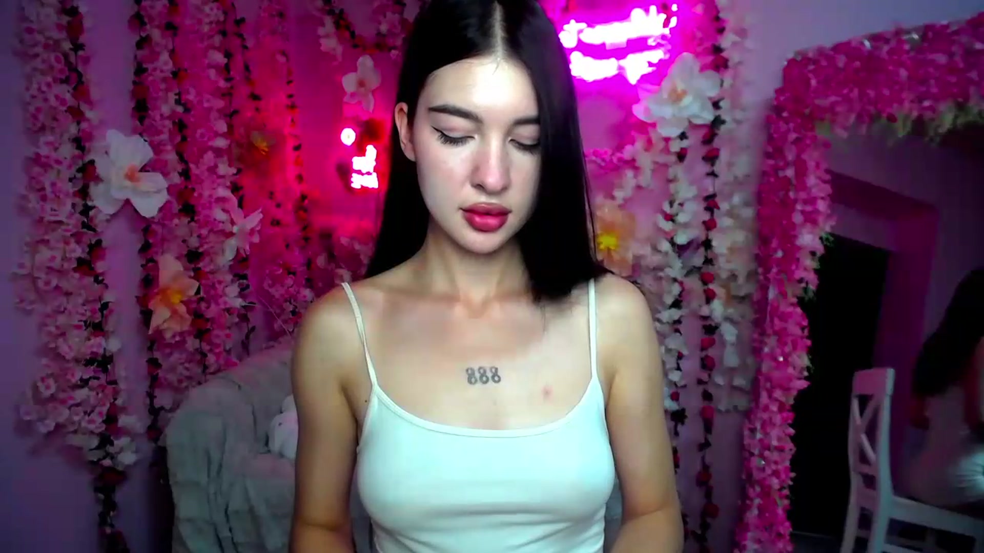 Gallery image thumbnail from GraceBennet's myfreecams stream on, 07/29/2026, 10:14 image 10 of 20