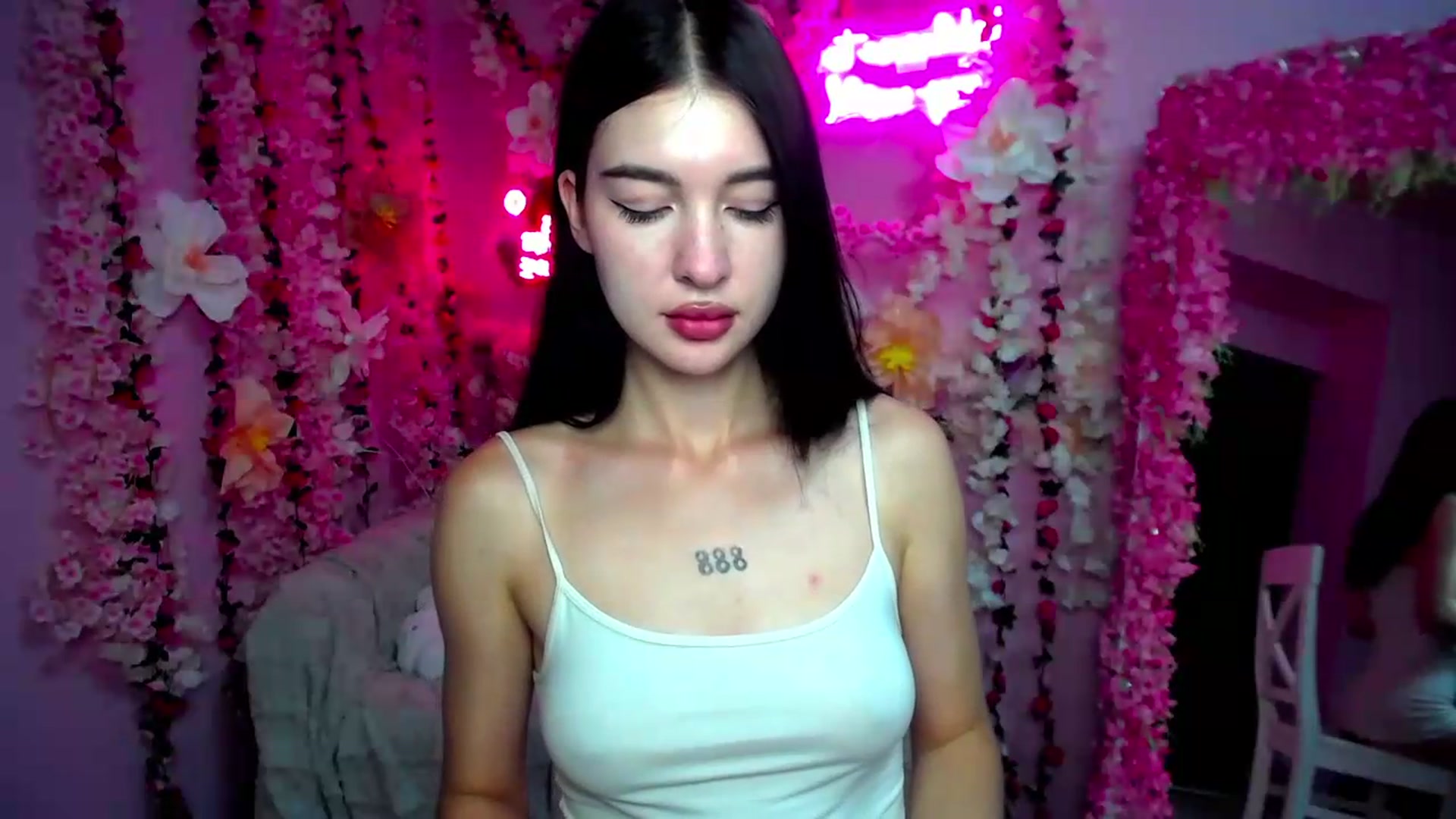 Gallery image thumbnail from GraceBennet's myfreecams stream on, 07/29/2026, 10:14 image 14 of 20