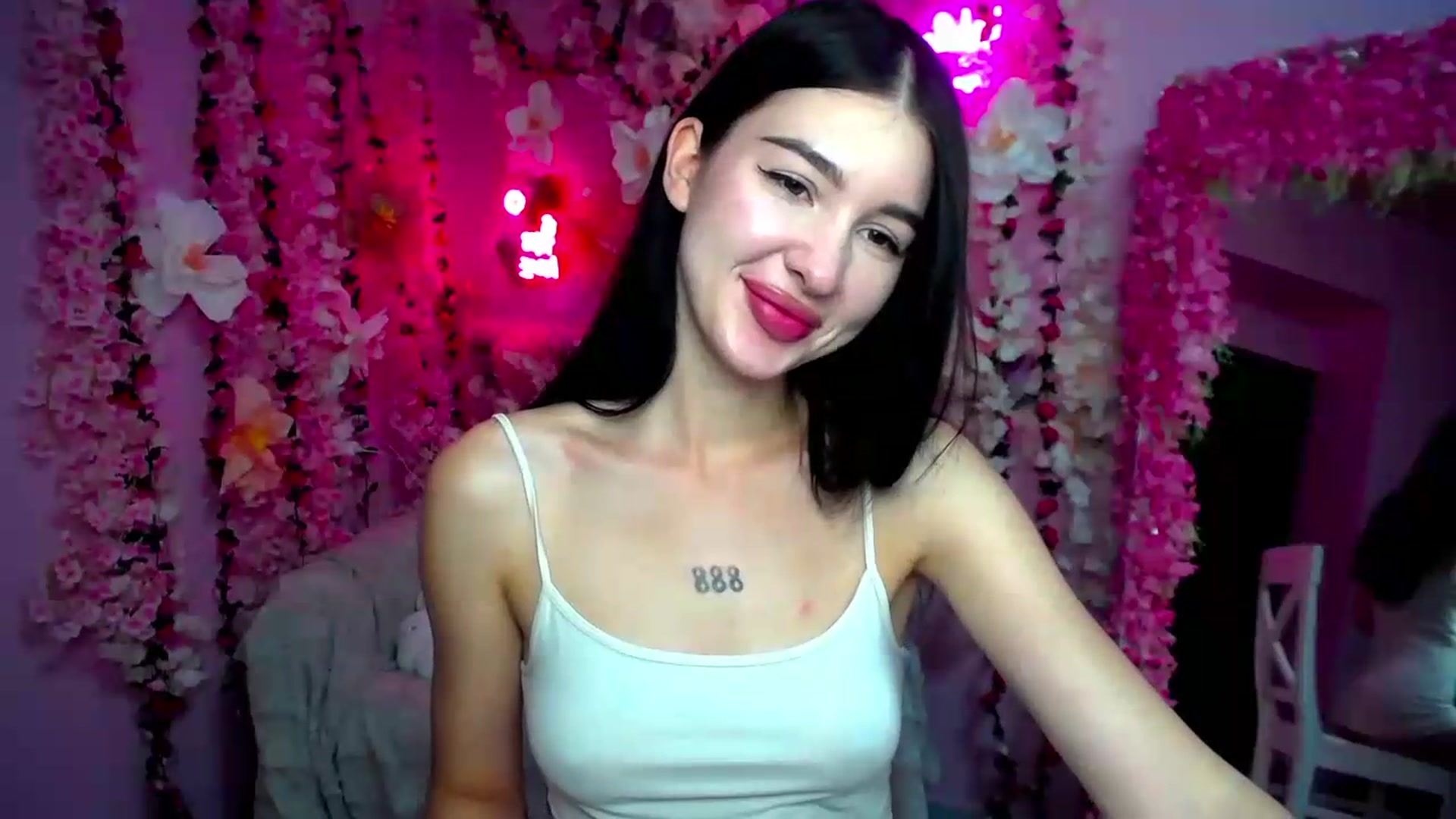 Gallery image thumbnail from GraceBennet's myfreecams stream on, 07/29/2026, 10:14 image 19 of 20