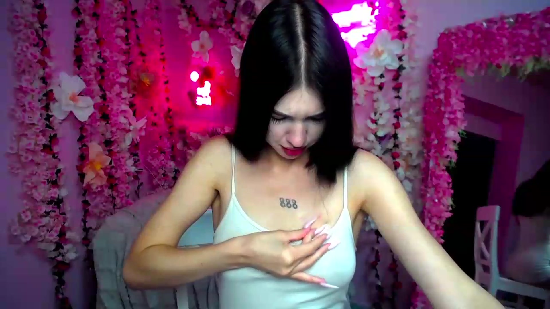 Gallery image thumbnail from GraceBennet's myfreecams stream on, 07/29/2026, 10:14 image 9 of 20