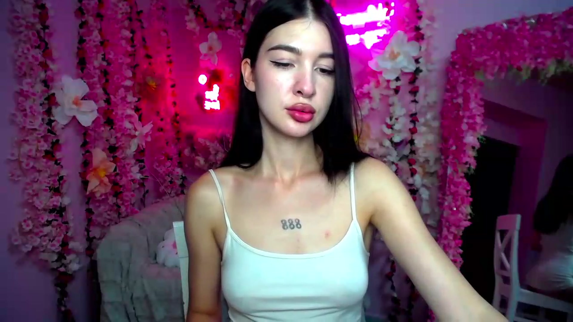 Gallery image thumbnail from GraceBennet's myfreecams stream on, 07/29/2026, 10:14 image 16 of 20