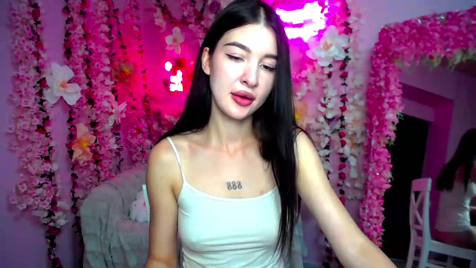 Gallery image thumbnail from GraceBennet's myfreecams stream on, 07/29/2026, 11:09 image 10 of 20