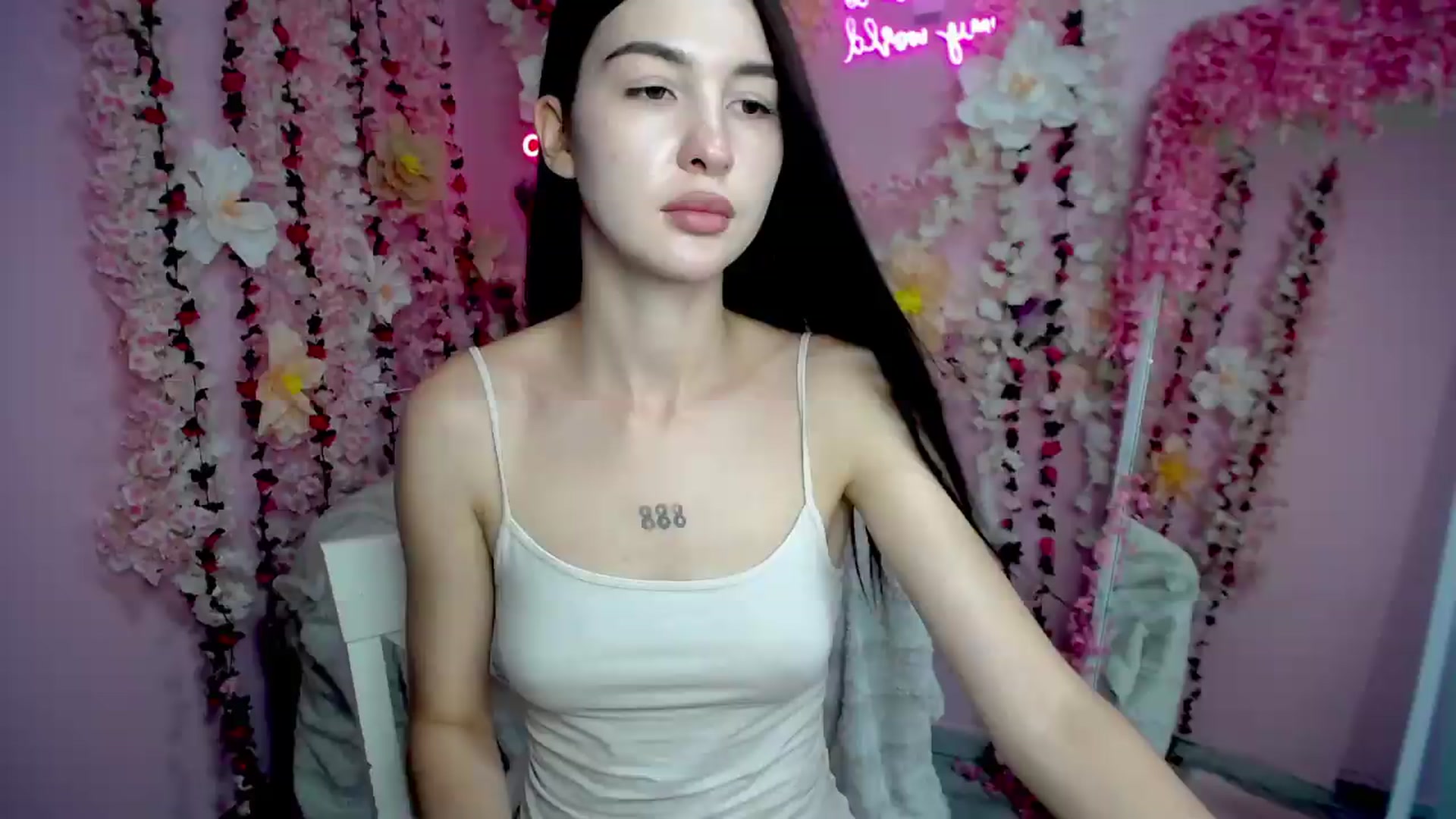 Gallery image thumbnail from GraceBennet's myfreecams stream on, 08/11/2026, 08:33 image 20 of 20