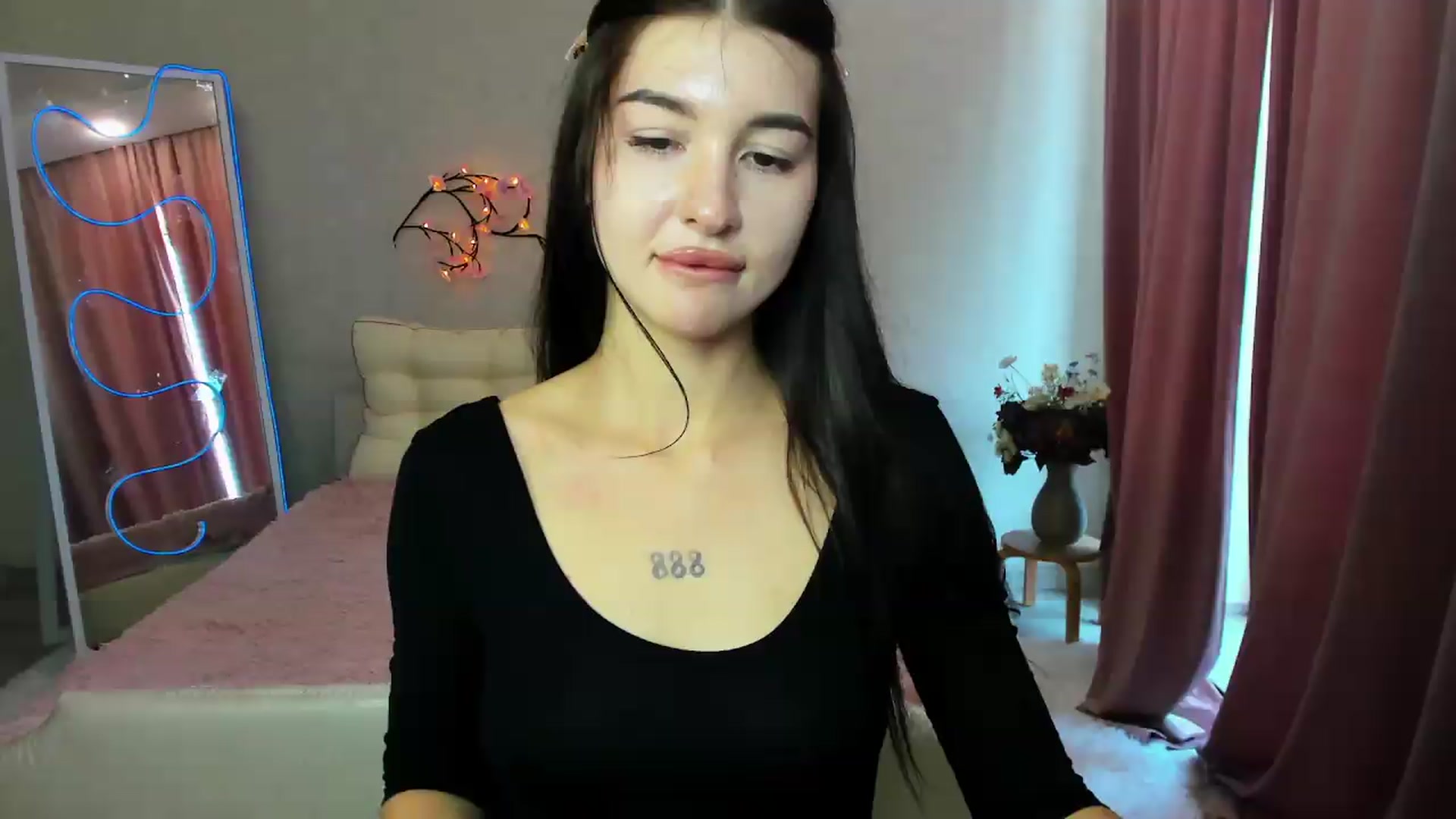 Gallery image thumbnail from GraceBennet's myfreecams stream on, 08/18/2026, 11:02 image 1 of 20
