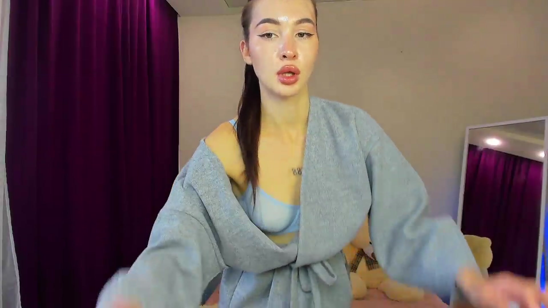 Gallery image thumbnail from GraceBennet's myfreecams stream on, 09/09/2026, 10:52 image 7 of 20