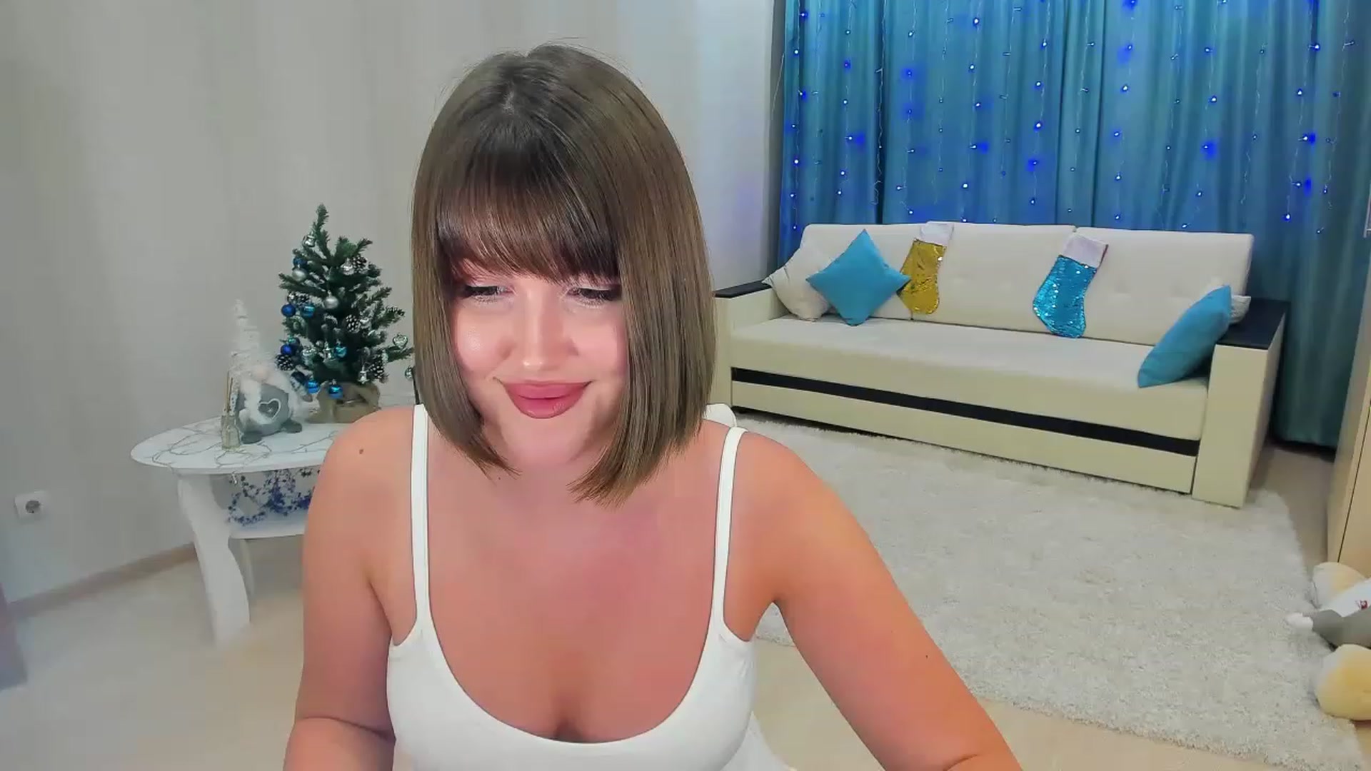 Gallery image thumbnail from GracePanther's myfreecams stream on, 12/12/2022, 07:08 image 18 of 20