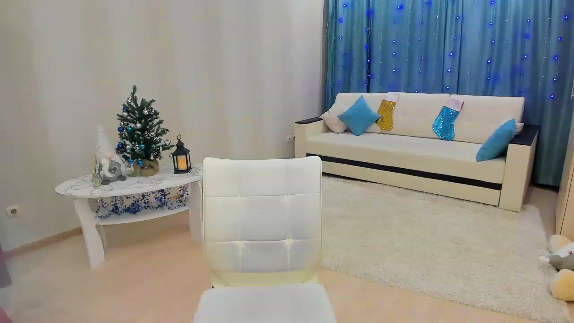 Gallery image thumbnail from GracePanther's myfreecams stream on, 12/12/2022, 07:08 image 15 of 20