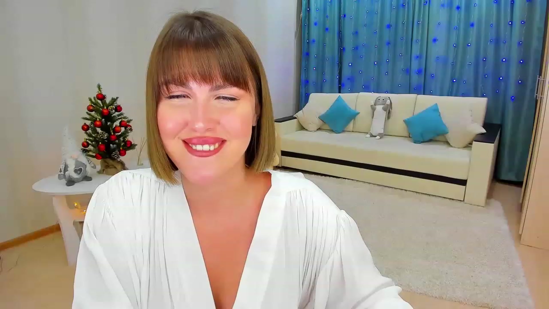 Gallery image thumbnail from GracePanther's myfreecams stream on, 12/14/2022, 22:36 image 6 of 20