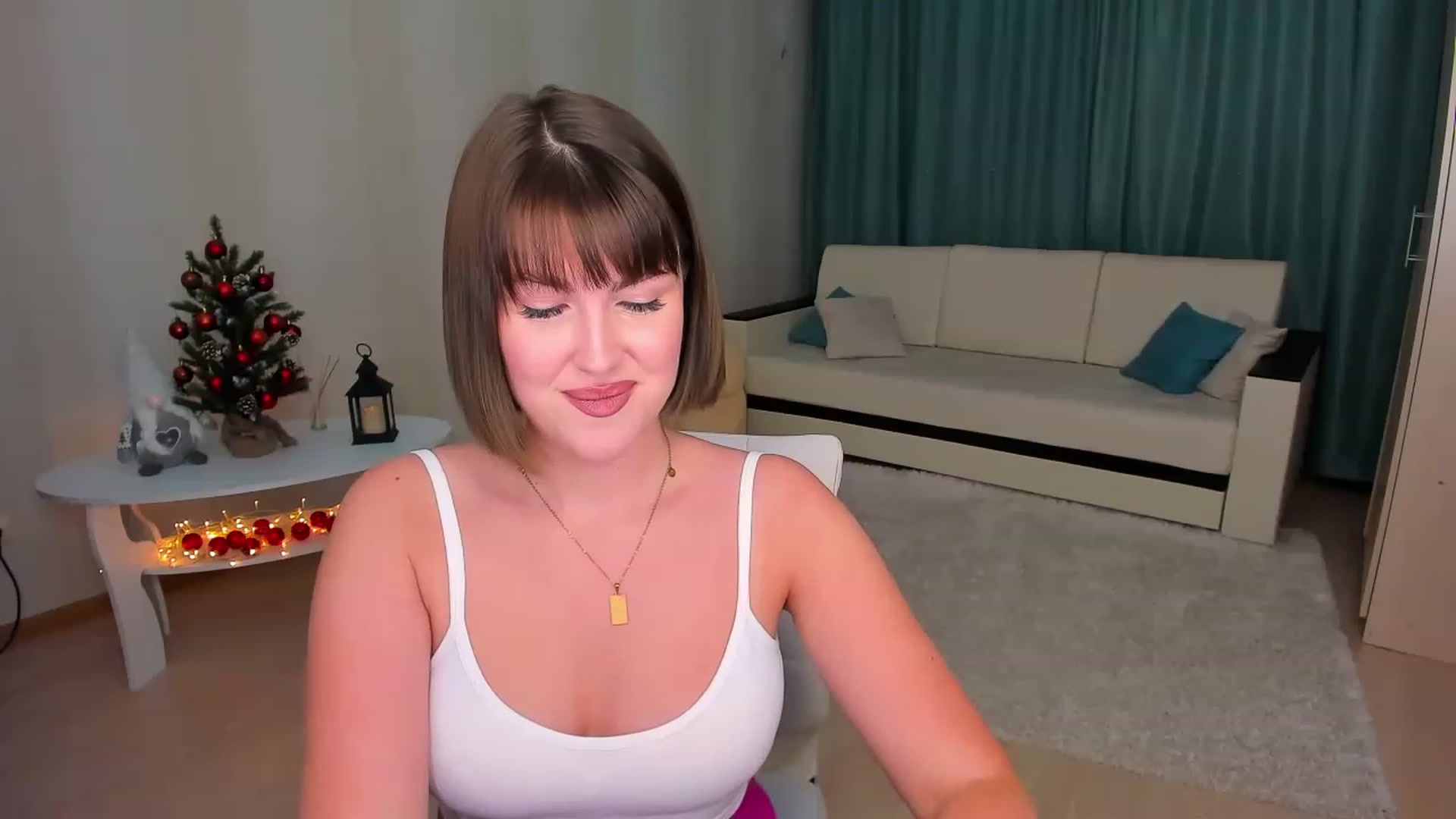 Gallery image thumbnail from GracePanther's myfreecams stream on, 12/15/2022, 05:49 image 9 of 20