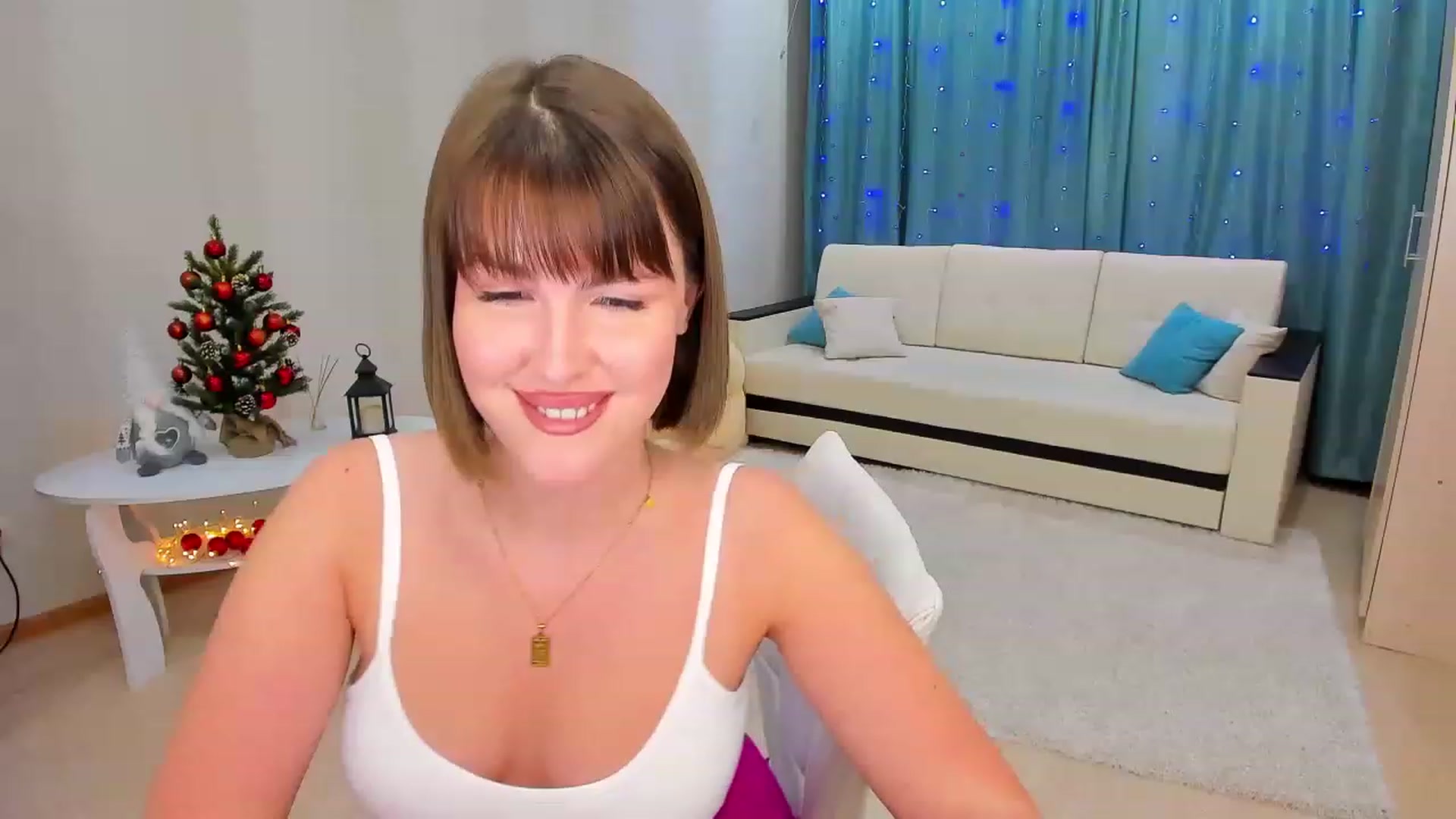 Gallery image thumbnail from GracePanther's myfreecams stream on, 12/15/2022, 05:49 image 13 of 20
