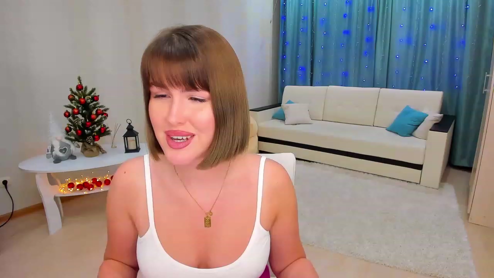 Gallery image thumbnail from GracePanther's myfreecams stream on, 12/15/2022, 07:31 image 13 of 20