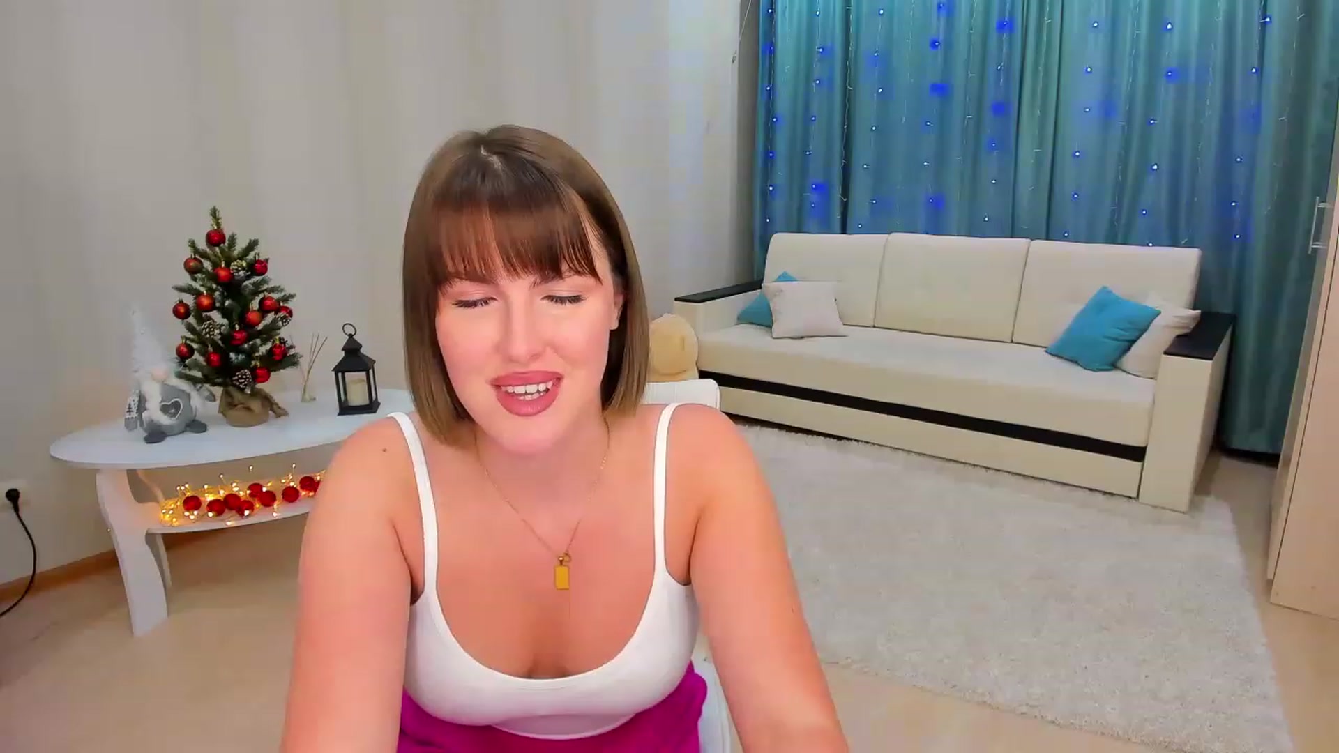 Gallery image thumbnail from GracePanther's myfreecams stream on, 12/15/2022, 07:31 image 19 of 20