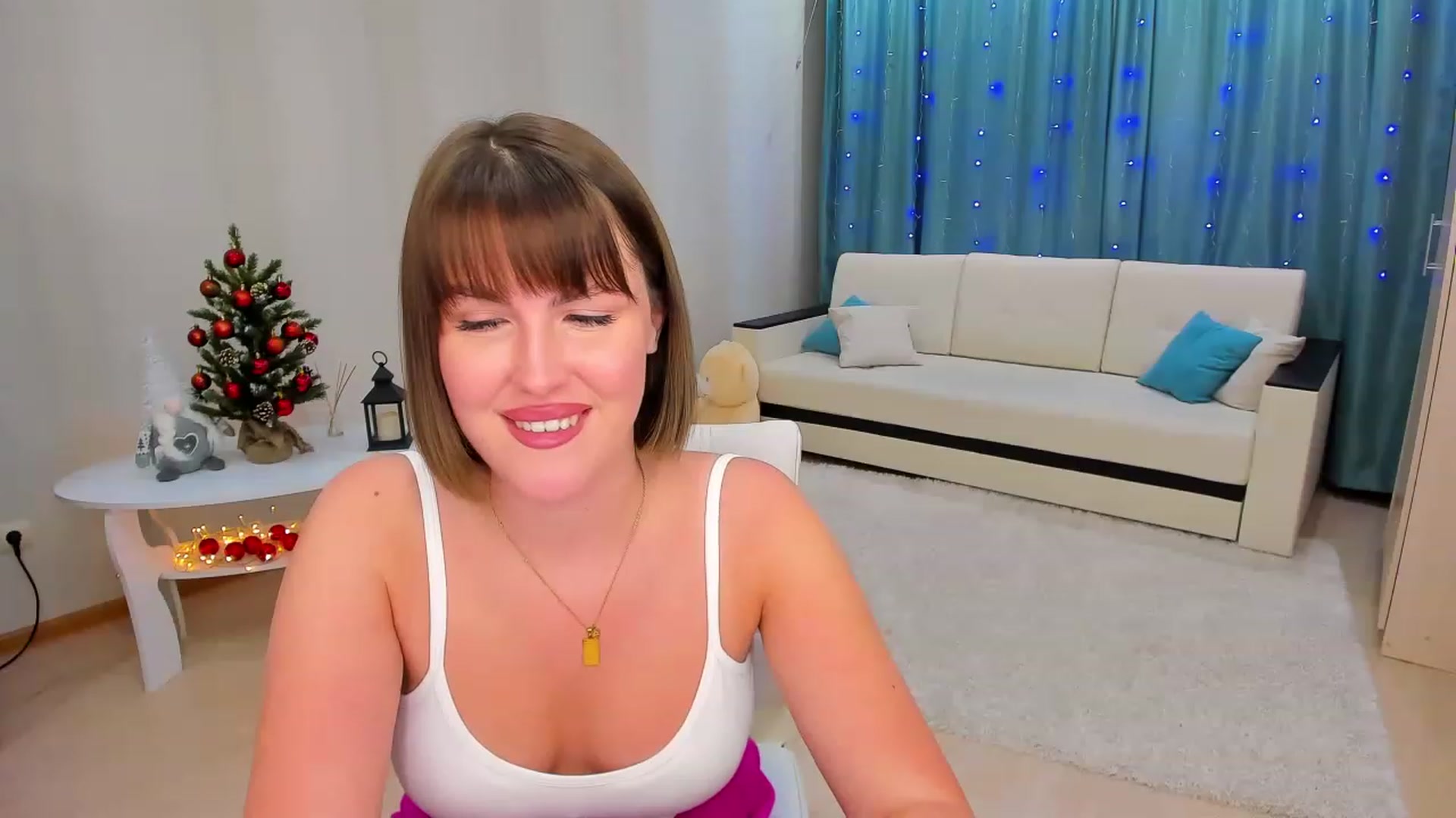 Gallery image thumbnail from GracePanther's myfreecams stream on, 12/15/2022, 07:31 image 18 of 20