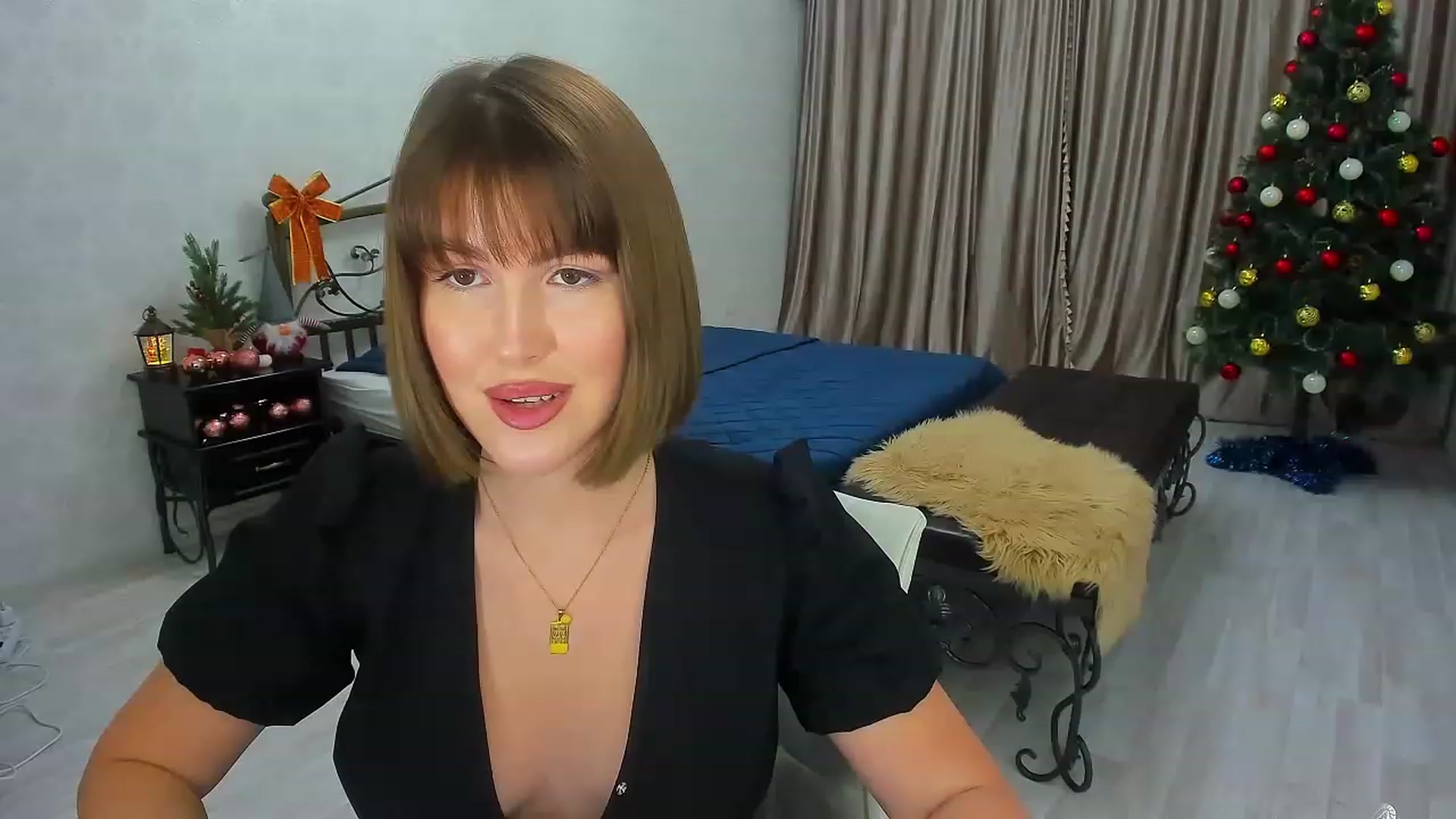 Gallery image thumbnail from GracePanther's myfreecams stream on, 12/17/2022, 06:54 image 13 of 20