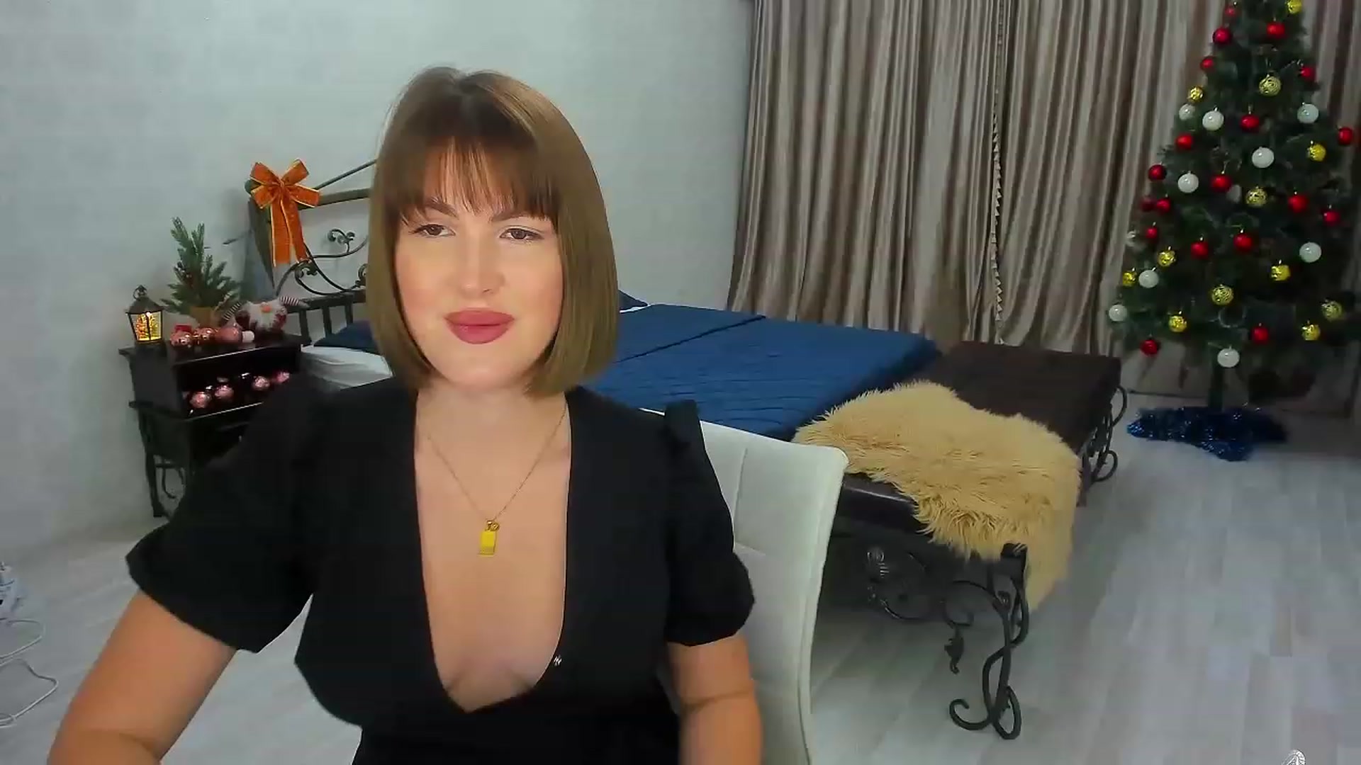Gallery image thumbnail from GracePanther's myfreecams stream on, 12/17/2022, 06:54 image 9 of 20