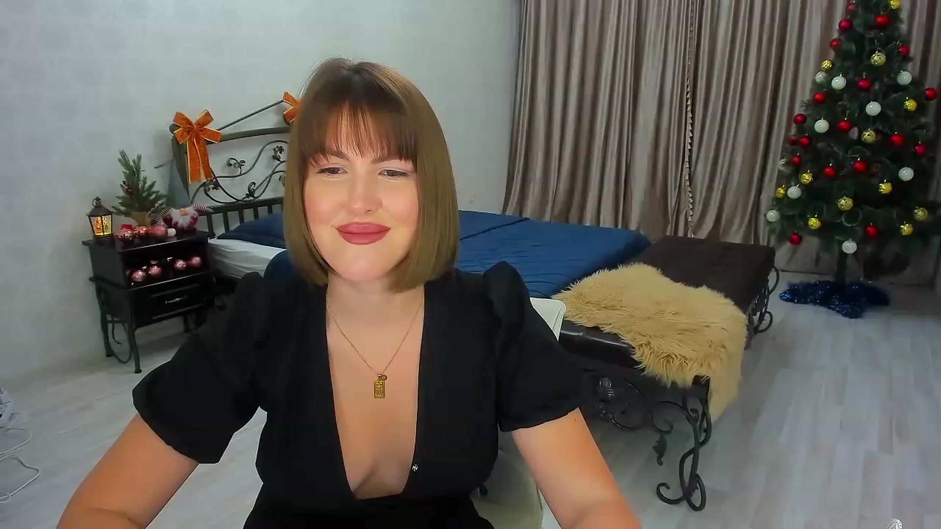 Gallery image thumbnail from GracePanther's myfreecams stream on, 12/17/2022, 06:54 image 10 of 20