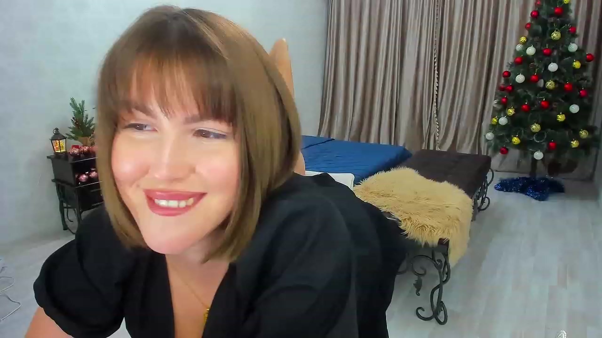 Gallery image thumbnail from GracePanther's myfreecams stream on, 12/17/2022, 07:44 image 1 of 20