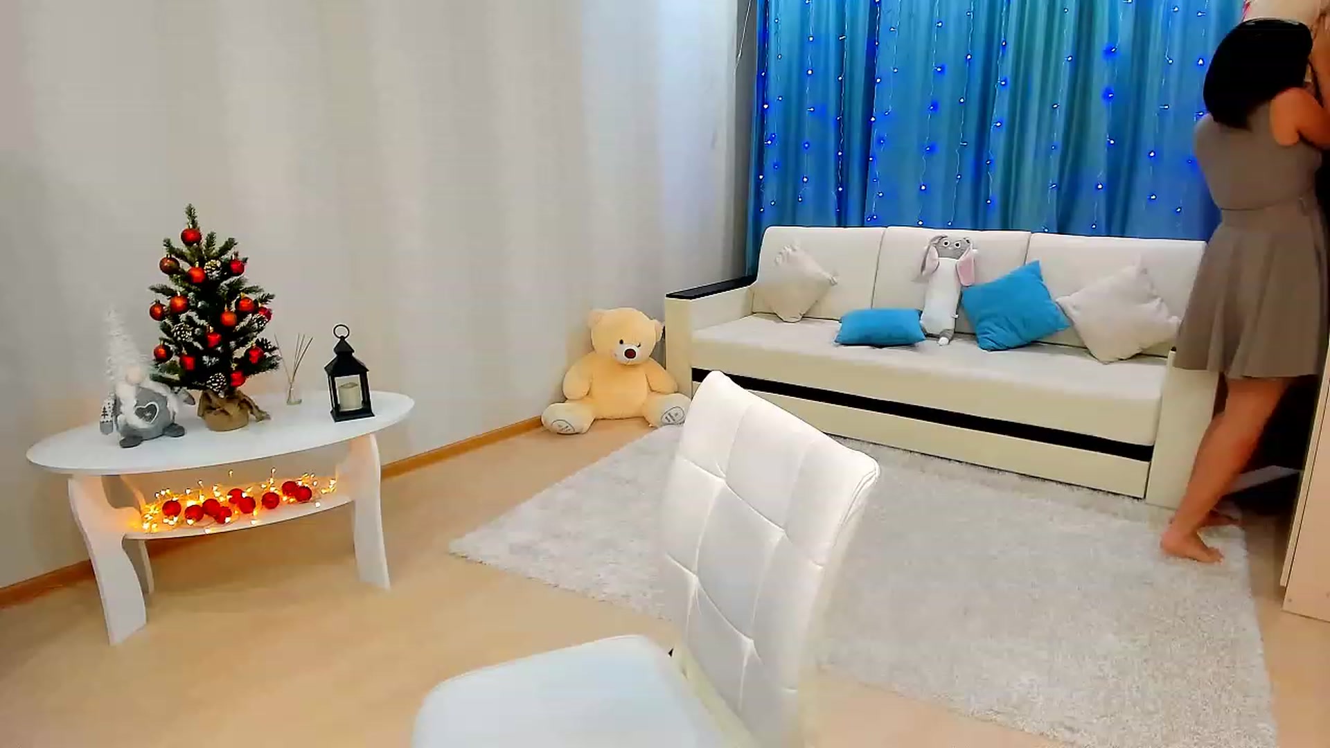 Gallery image thumbnail from GracePanther's myfreecams stream on, 12/20/2022, 07:04 image 7 of 20