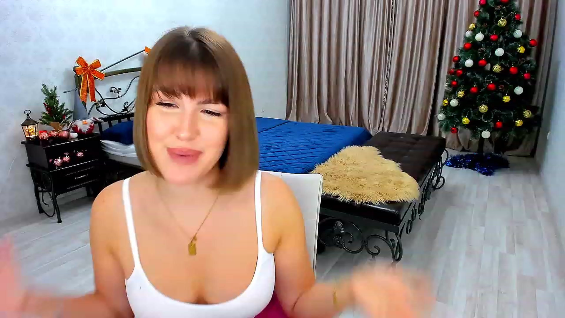 Gallery image thumbnail from GracePanther's myfreecams stream on, 12/21/2022, 03:06 image 4 of 20