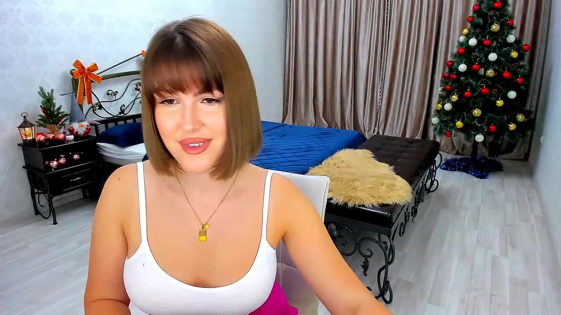 Gallery image thumbnail from GracePanther's myfreecams stream on, 12/21/2022, 03:06 image 2 of 20