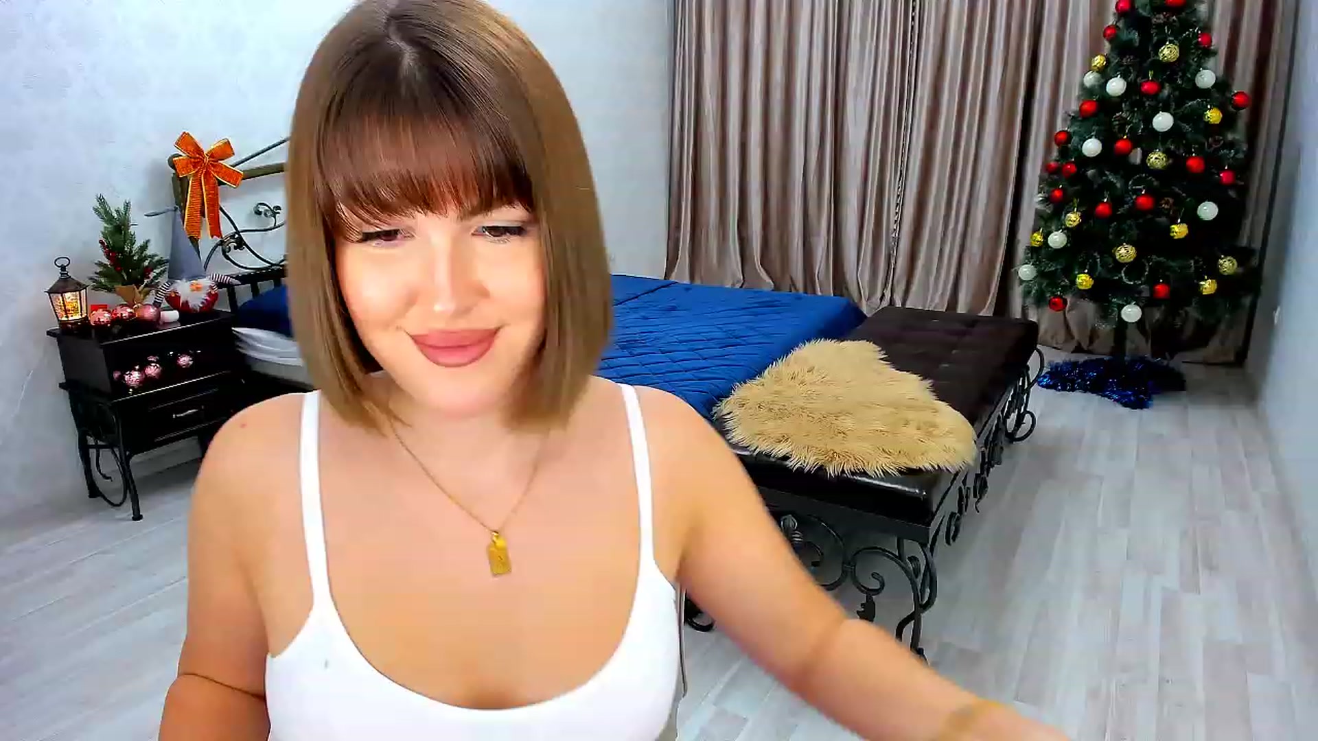 Gallery image thumbnail from GracePanther's myfreecams stream on, 12/21/2022, 03:06 image 11 of 20