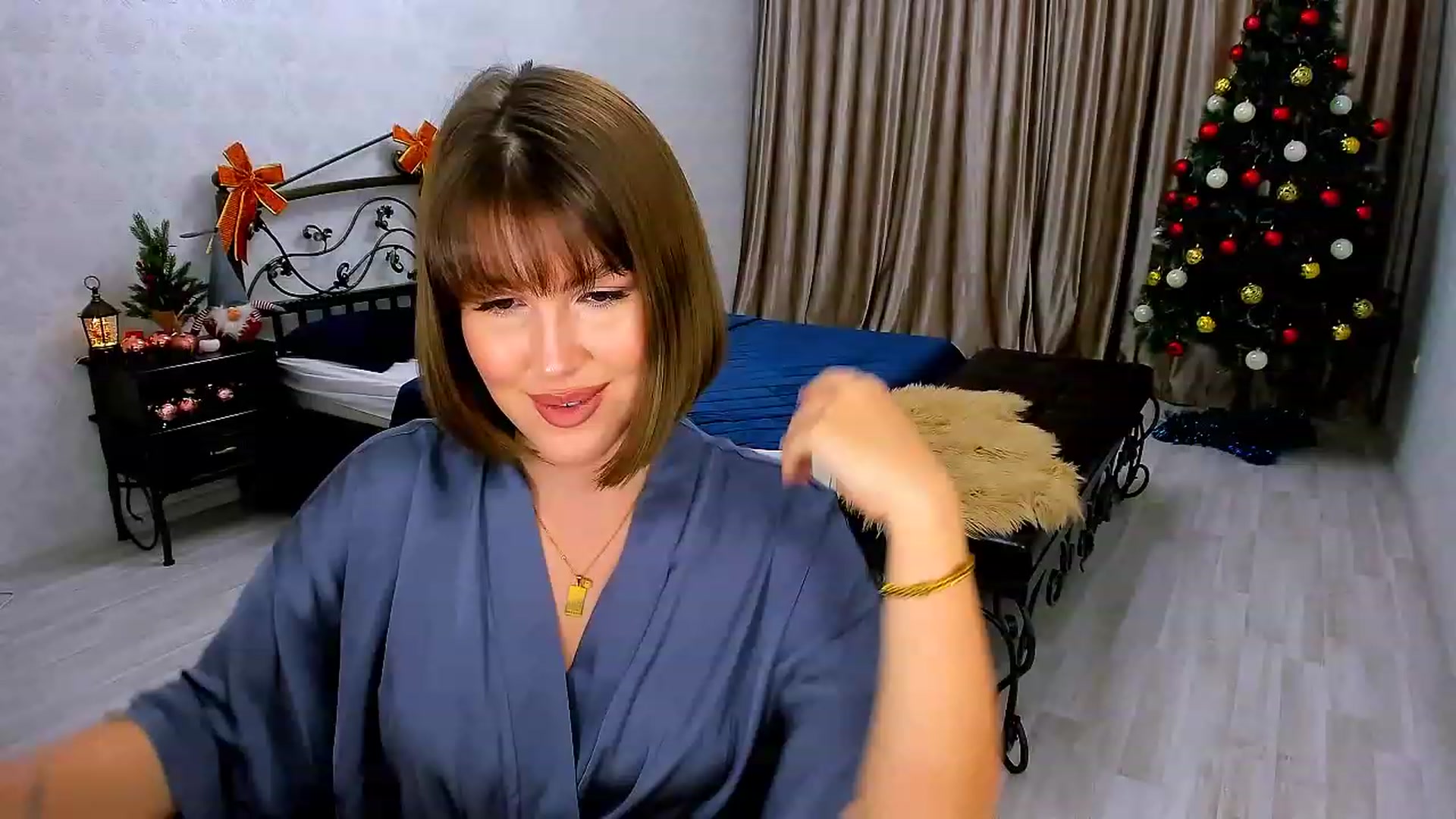 Gallery image thumbnail from GracePanther's myfreecams stream on, 12/23/2022, 01:50 image 12 of 20