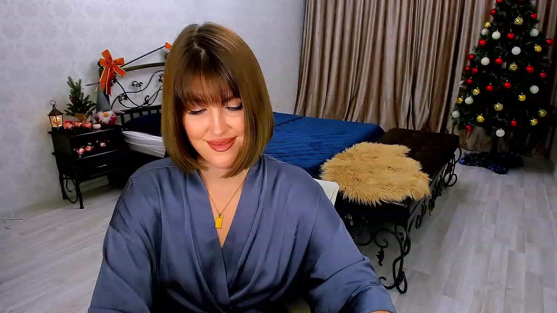 Gallery image thumbnail from GracePanther's myfreecams stream on, 12/23/2022, 03:20 image 2 of 20