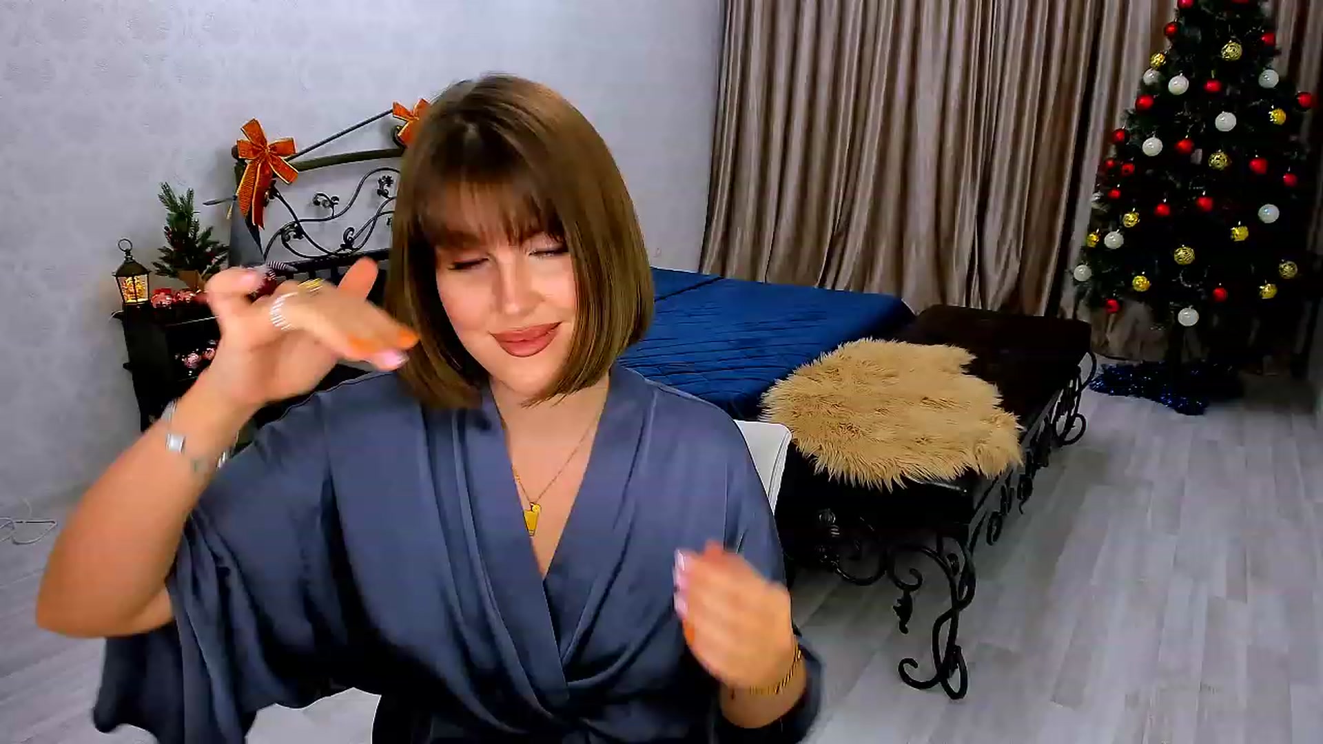 Gallery image thumbnail from GracePanther's myfreecams stream on, 12/23/2022, 03:20 image 7 of 20