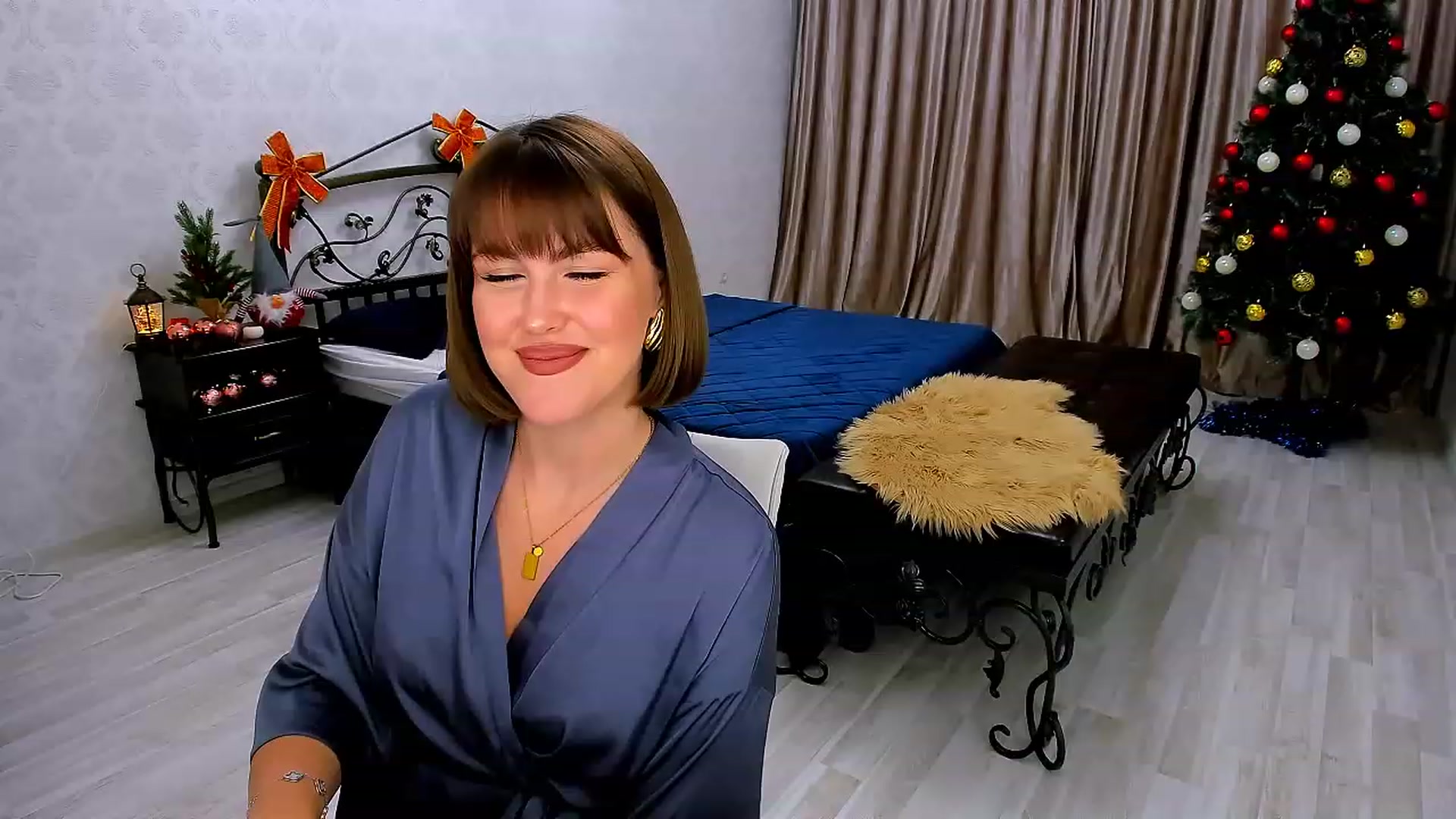 Gallery image thumbnail from GracePanther's myfreecams stream on, 12/23/2022, 05:29 image 9 of 20