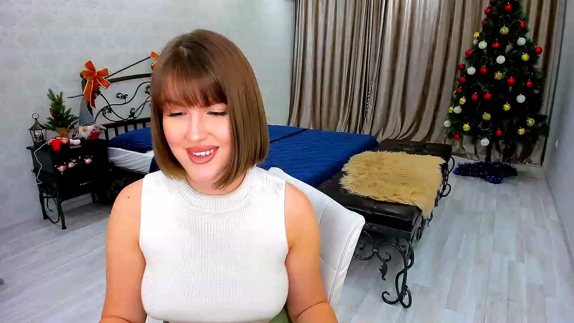 Gallery image thumbnail from GracePanther's myfreecams stream on, 12/26/2022, 03:47 image 5 of 20