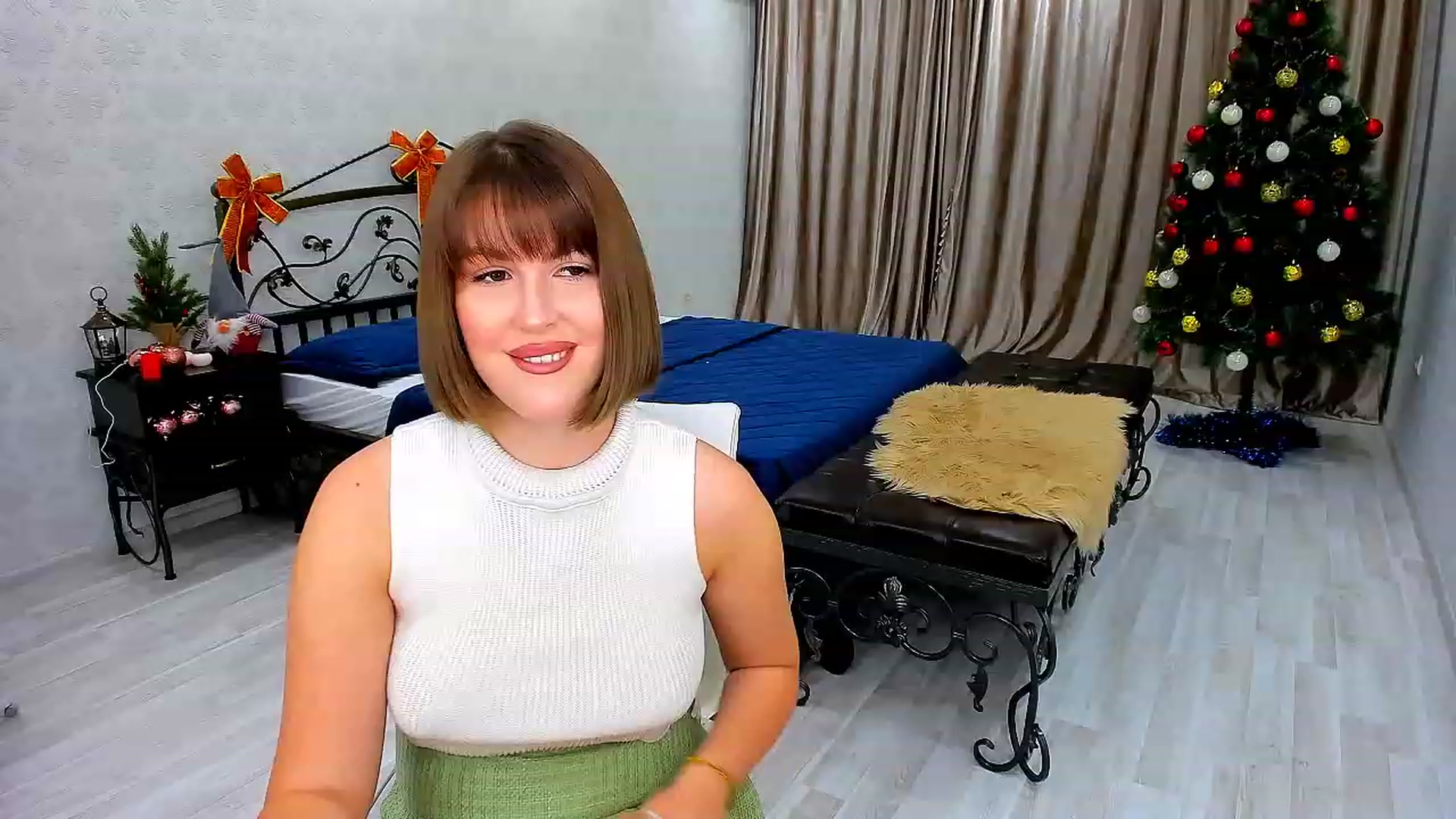 Gallery image thumbnail from GracePanther's myfreecams stream on, 12/26/2022, 03:47 image 11 of 20