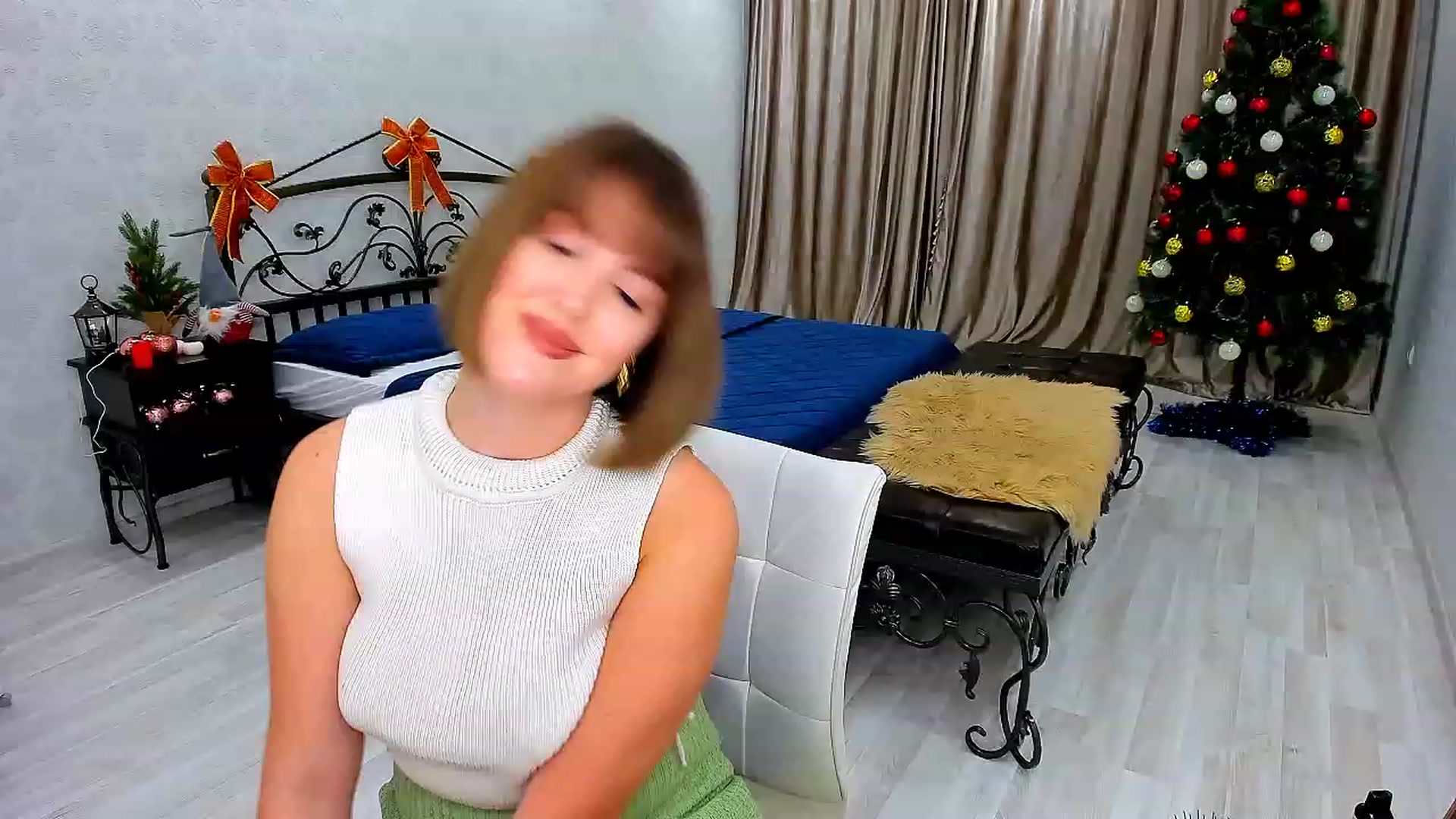 Gallery image thumbnail from GracePanther's myfreecams stream on, 12/26/2022, 05:36 image 5 of 20