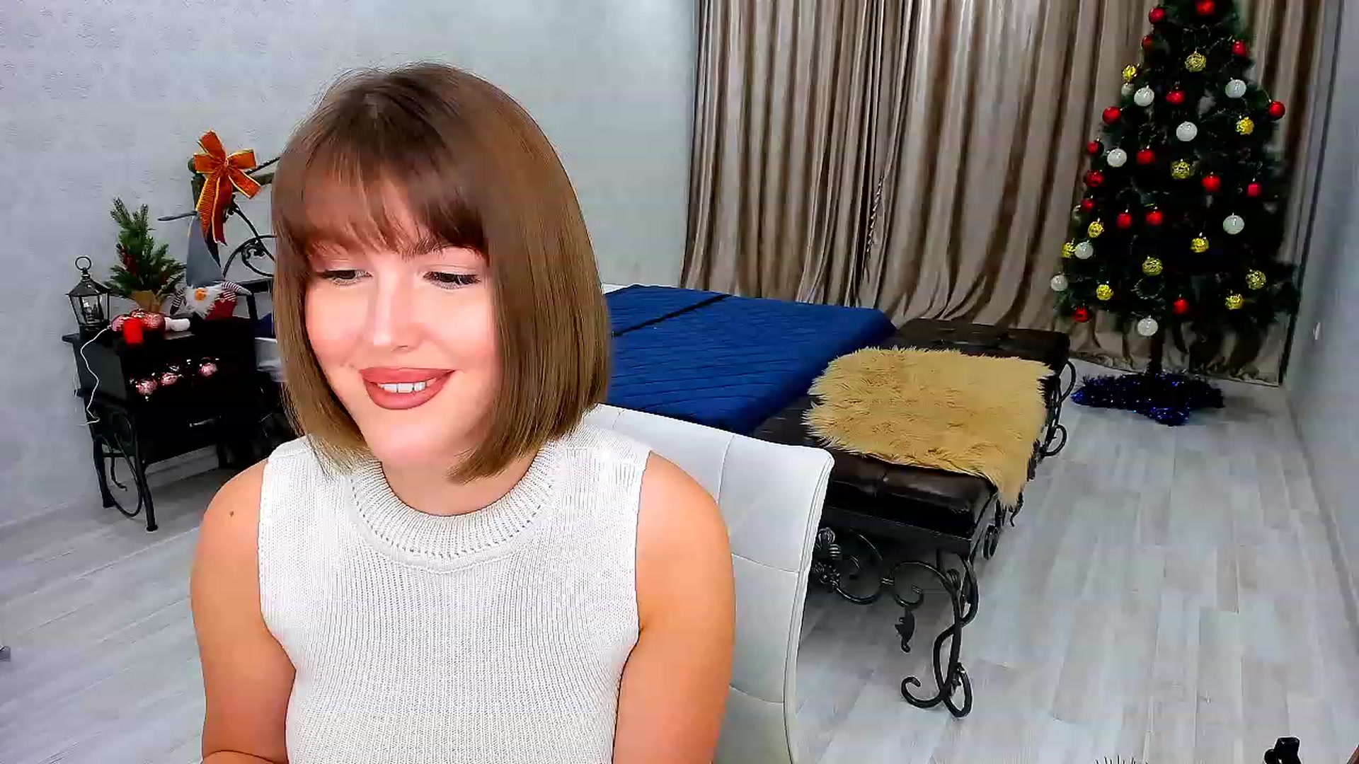 Gallery image thumbnail from GracePanther's myfreecams stream on, 12/26/2022, 05:36 image 6 of 20